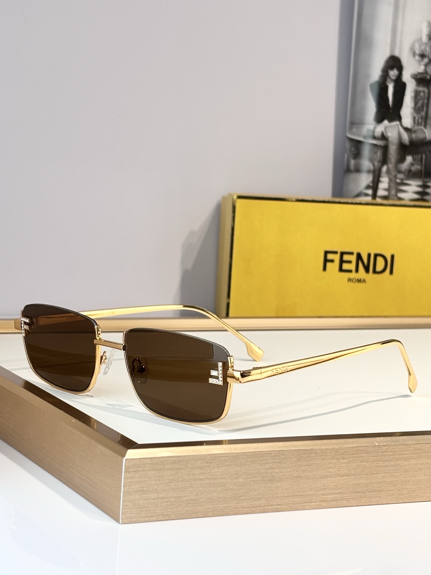 FENDI High quality MOD：FF4105Size：55口18-145