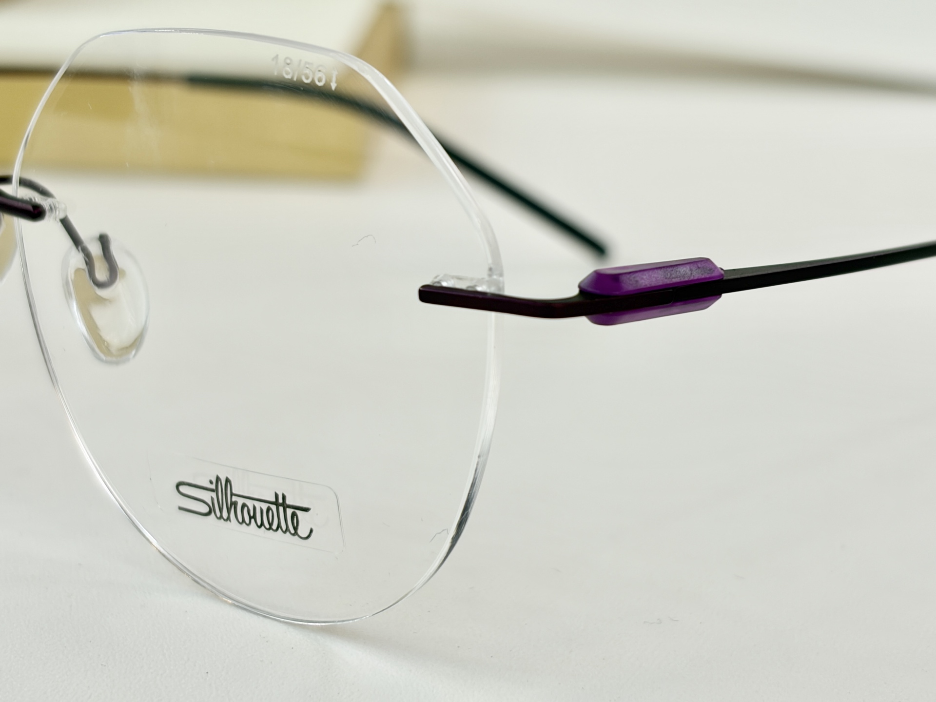 Silhouett*诗乐MODEL：5520SIZE：57口18-145TIANIUM