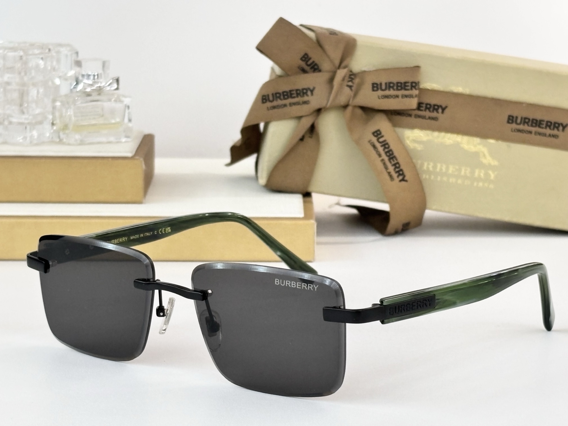 BURBERRYMOD：BE2244Size：59口17 145