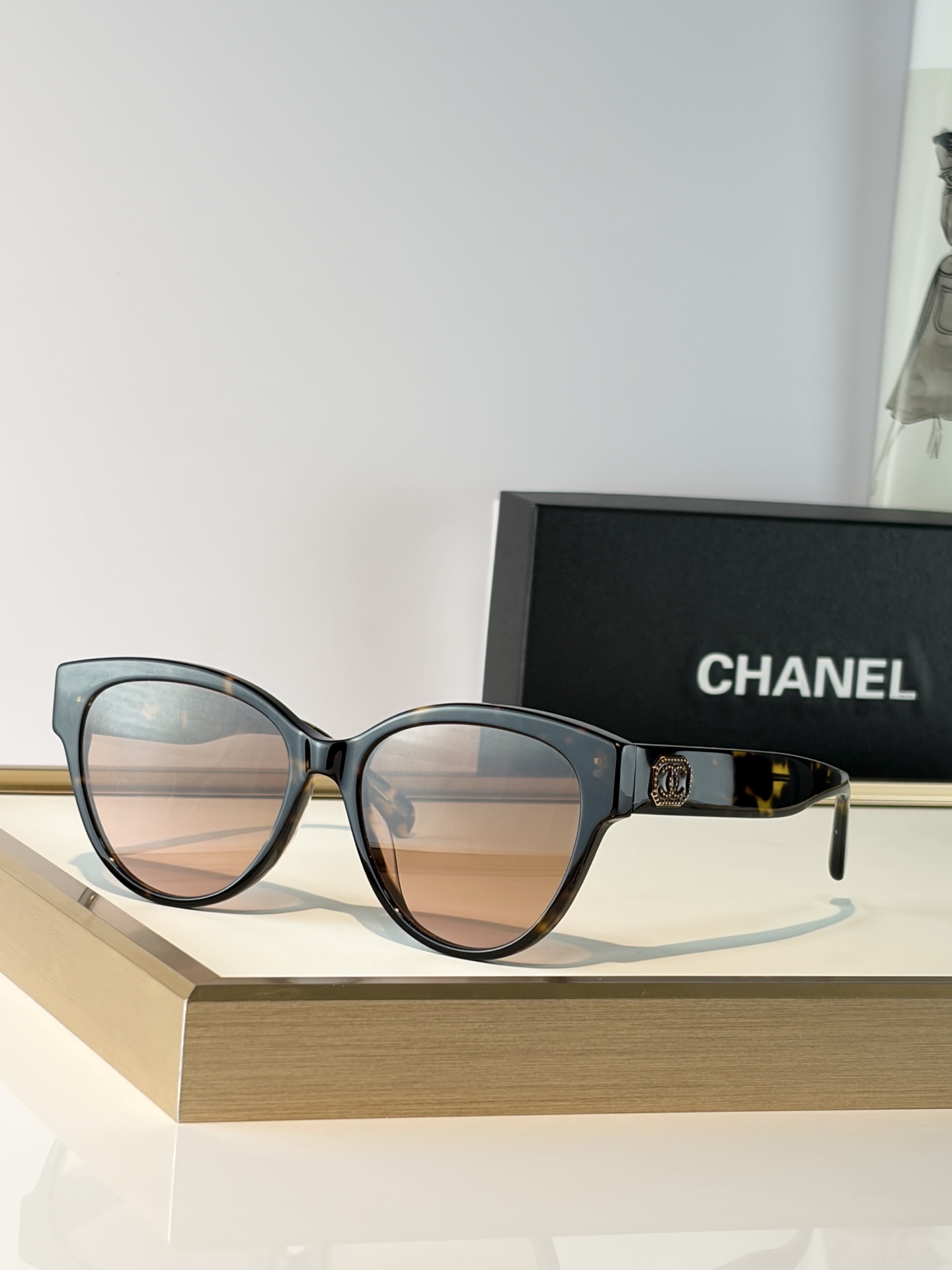 CHANEL  MOD：CH5477  Size：56口18-140 