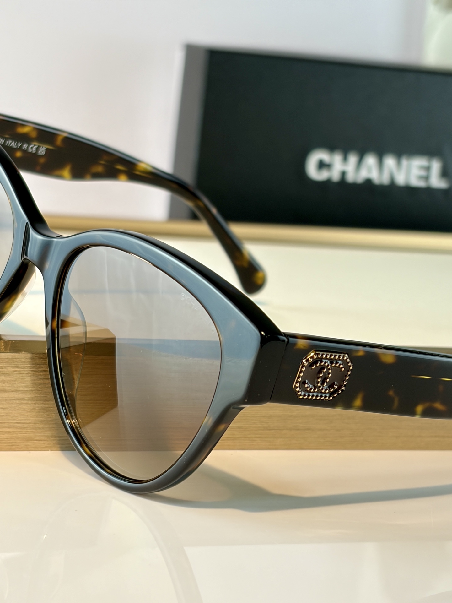 CHANEL  MOD：CH5477  Size：56口18-140 