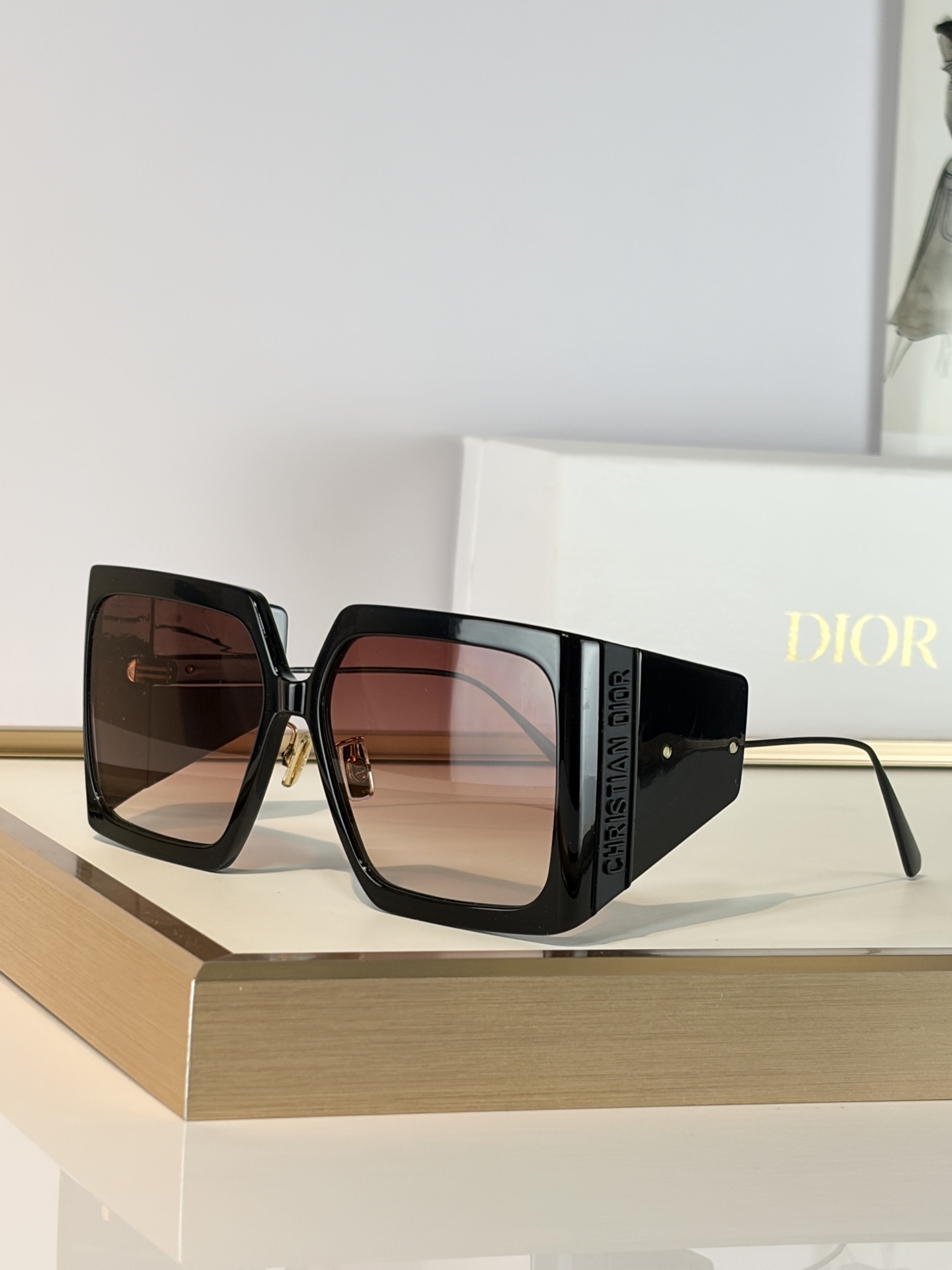 Dior DIORSOLAR S1U
