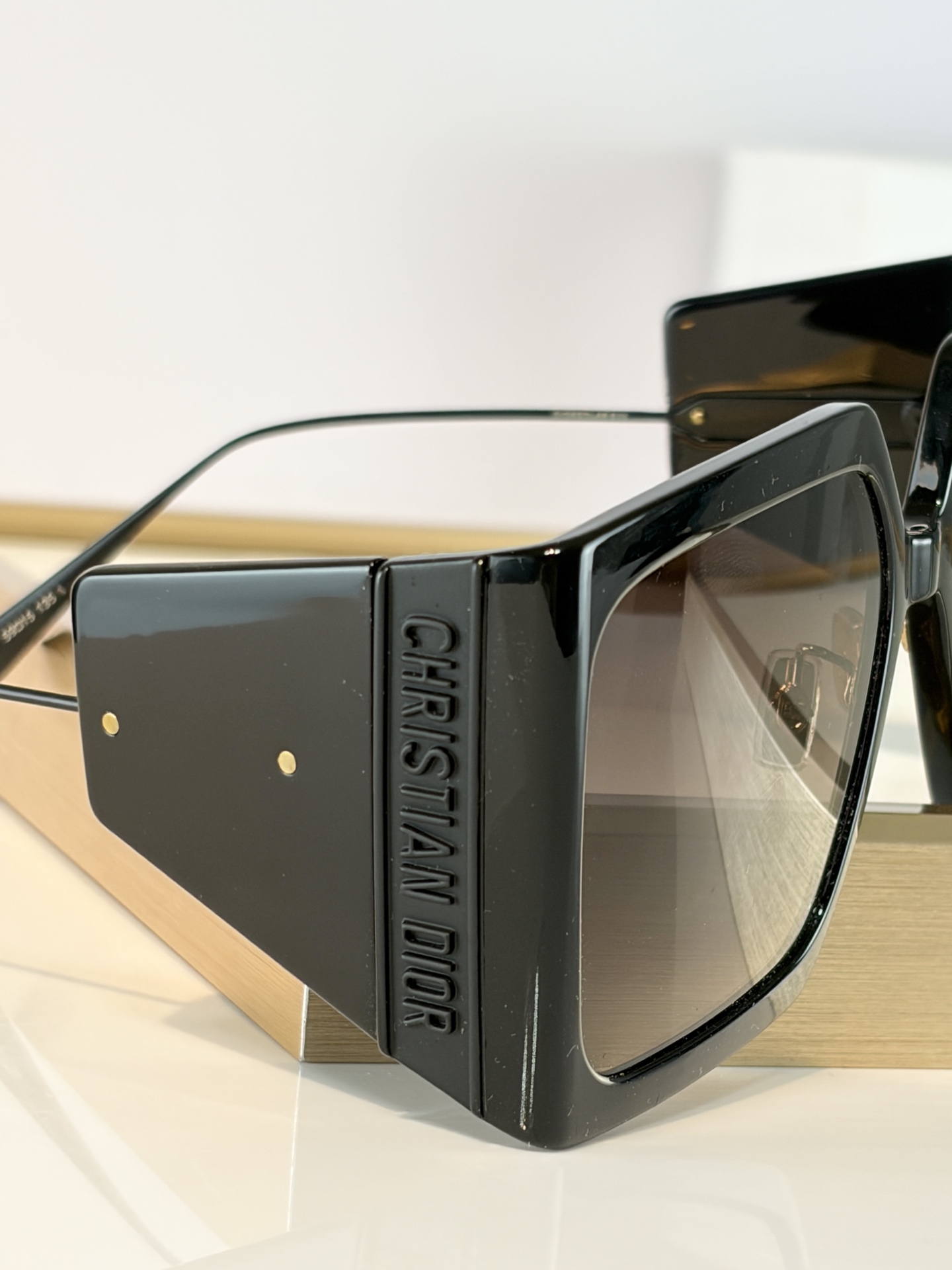 Dior DIORSOLAR S1U