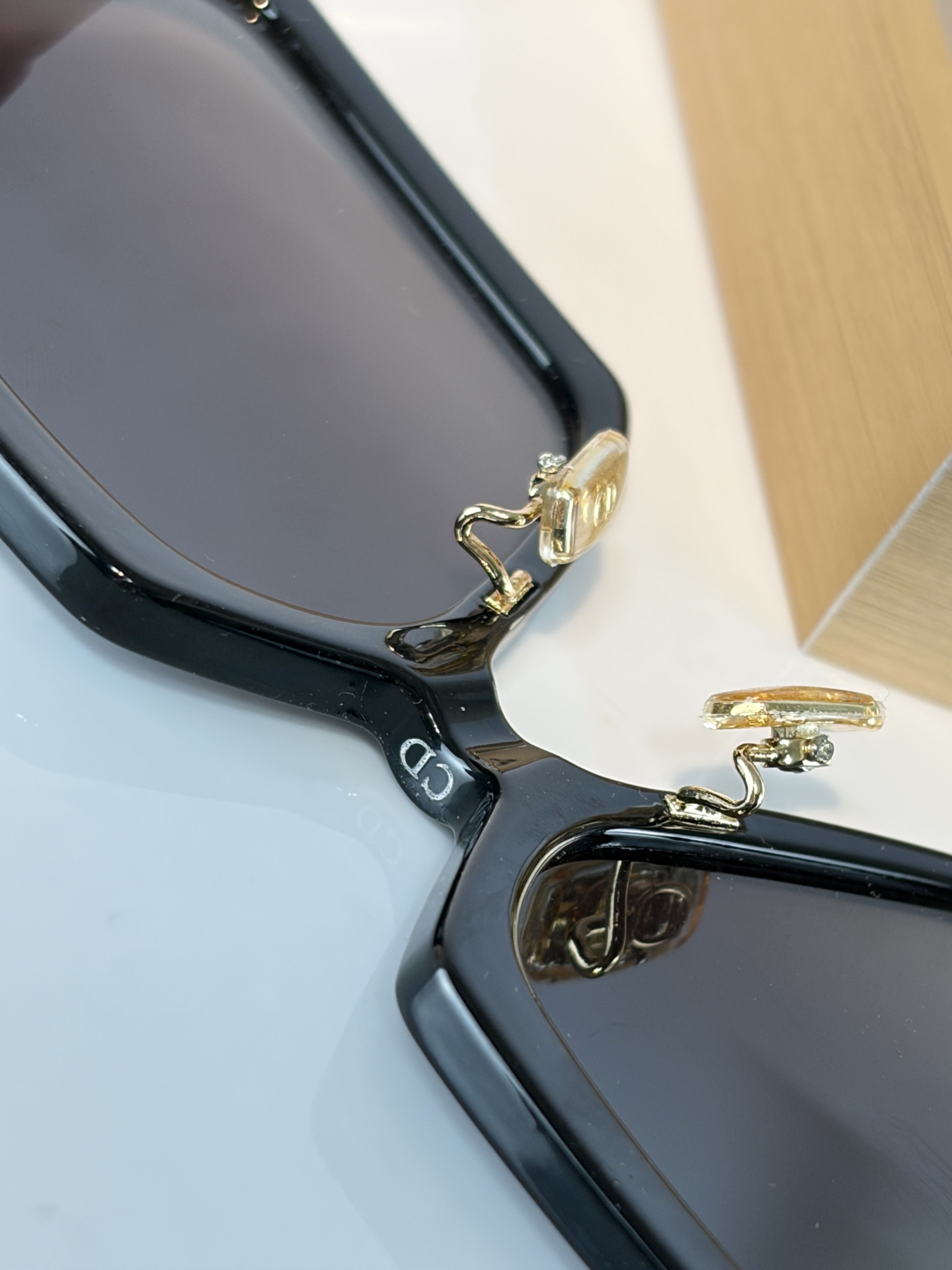 Dior DIORSOLAR S1U