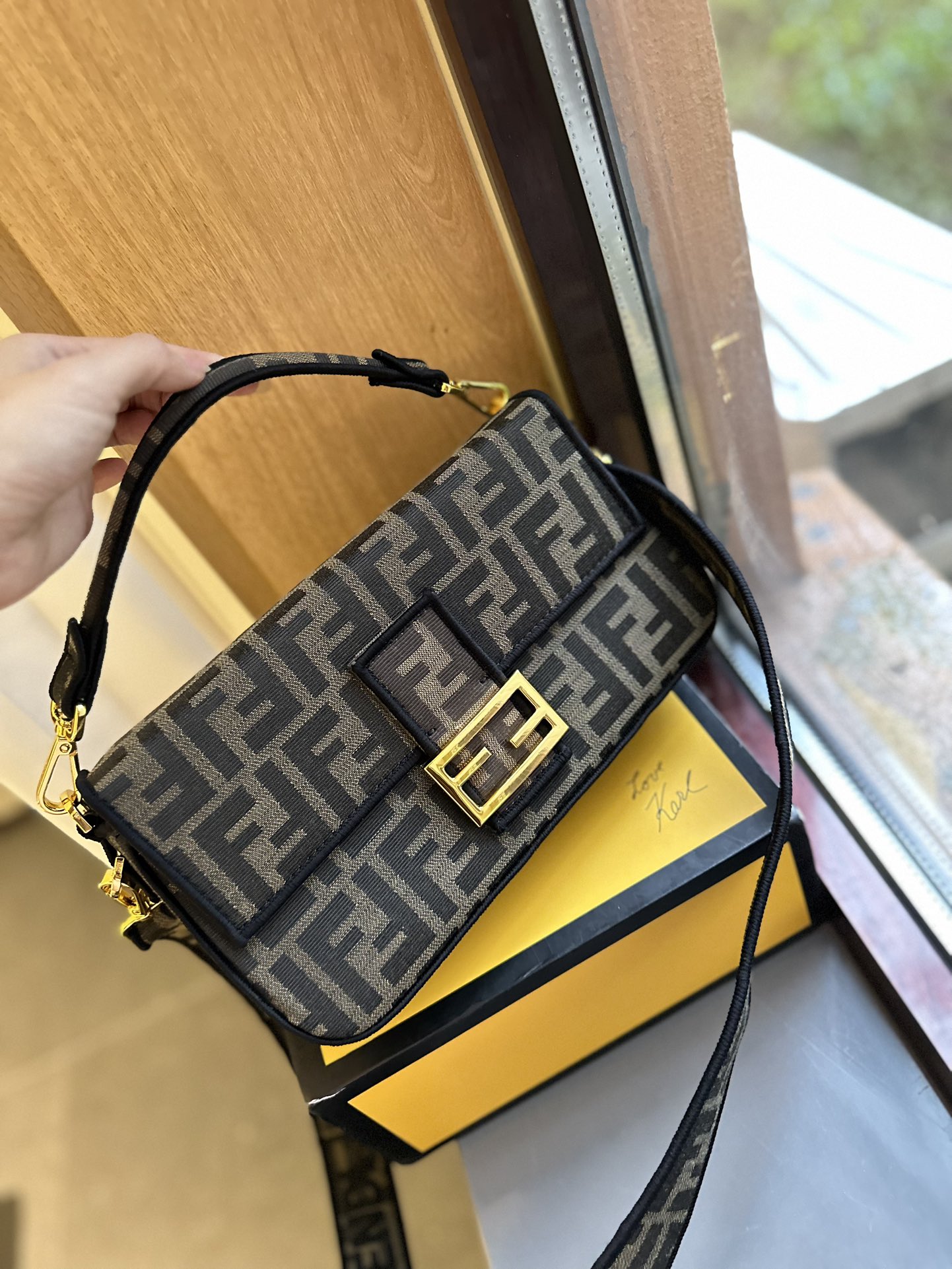 Fendi Crossbody & Shoulder Bags Embroidery Baguette