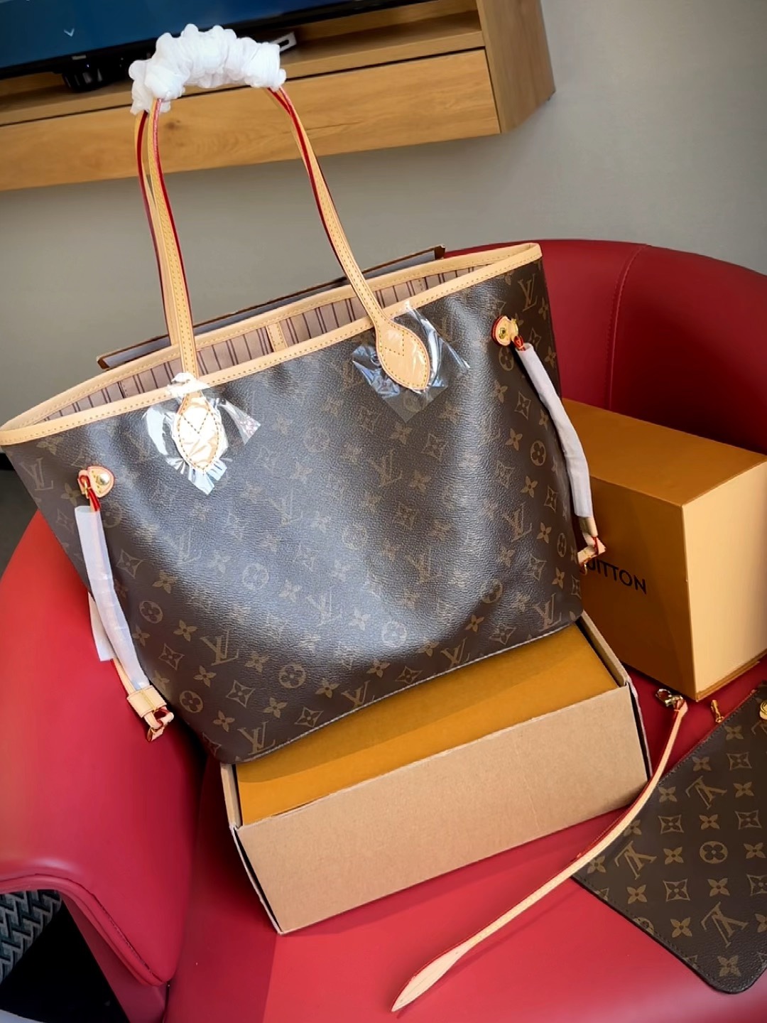 Louis Vuitton LV Neverfull Handbags Tote Bags Spring/Summer Collection