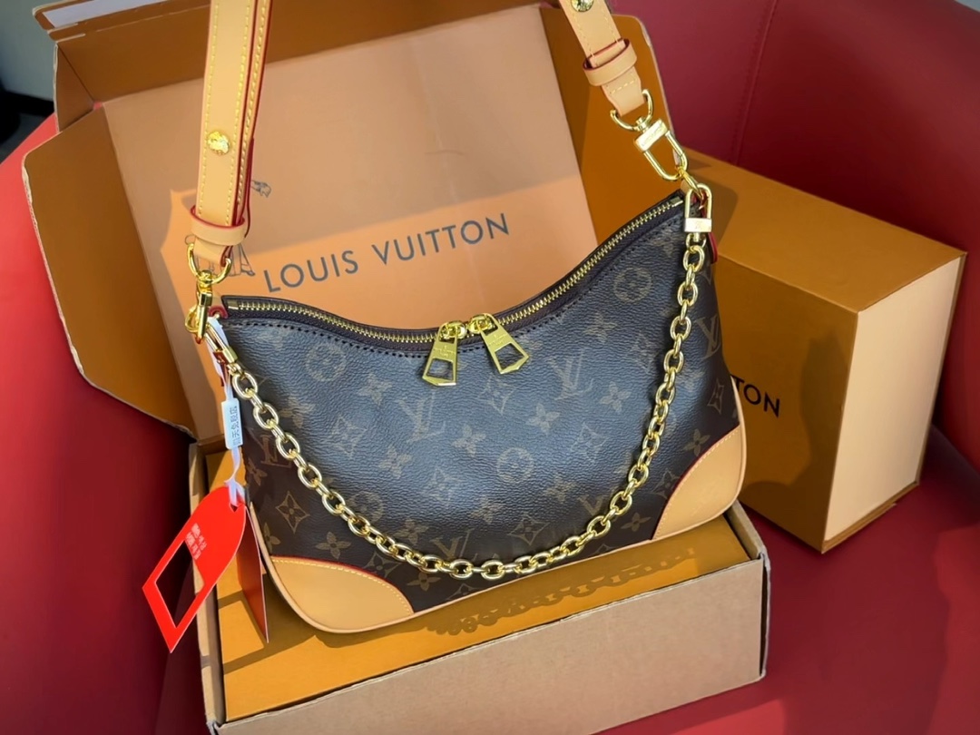 Louis Vuitton LV Boulogne Crossbody & Shoulder Bags Cowhide Underarm