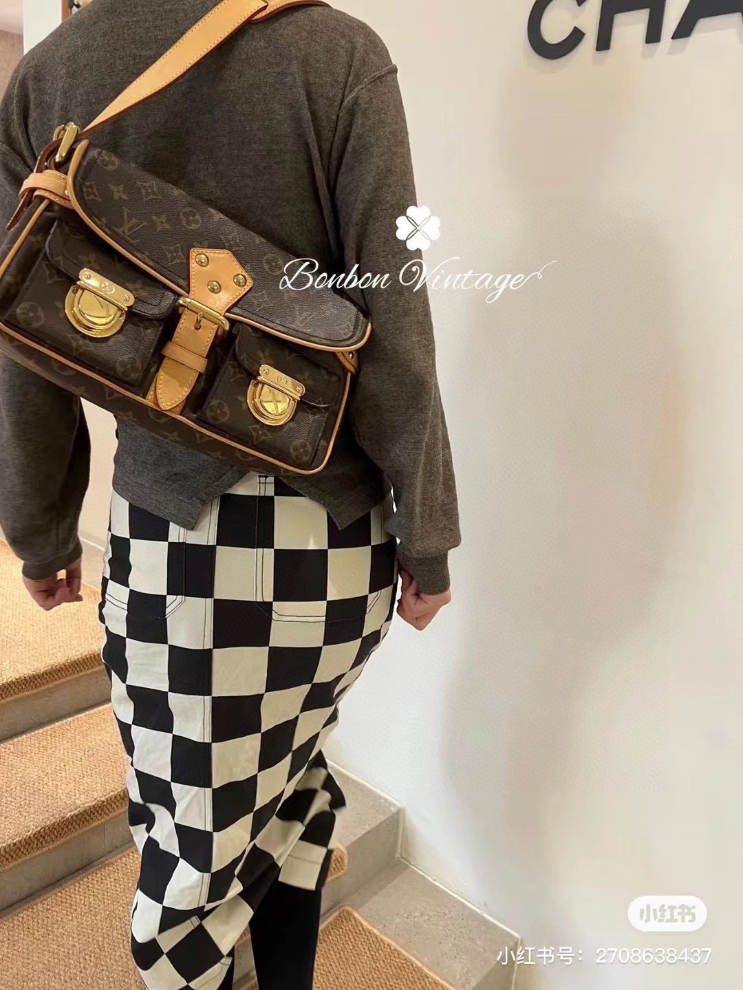 Louis Vuitton Crossbody & Shoulder Bags