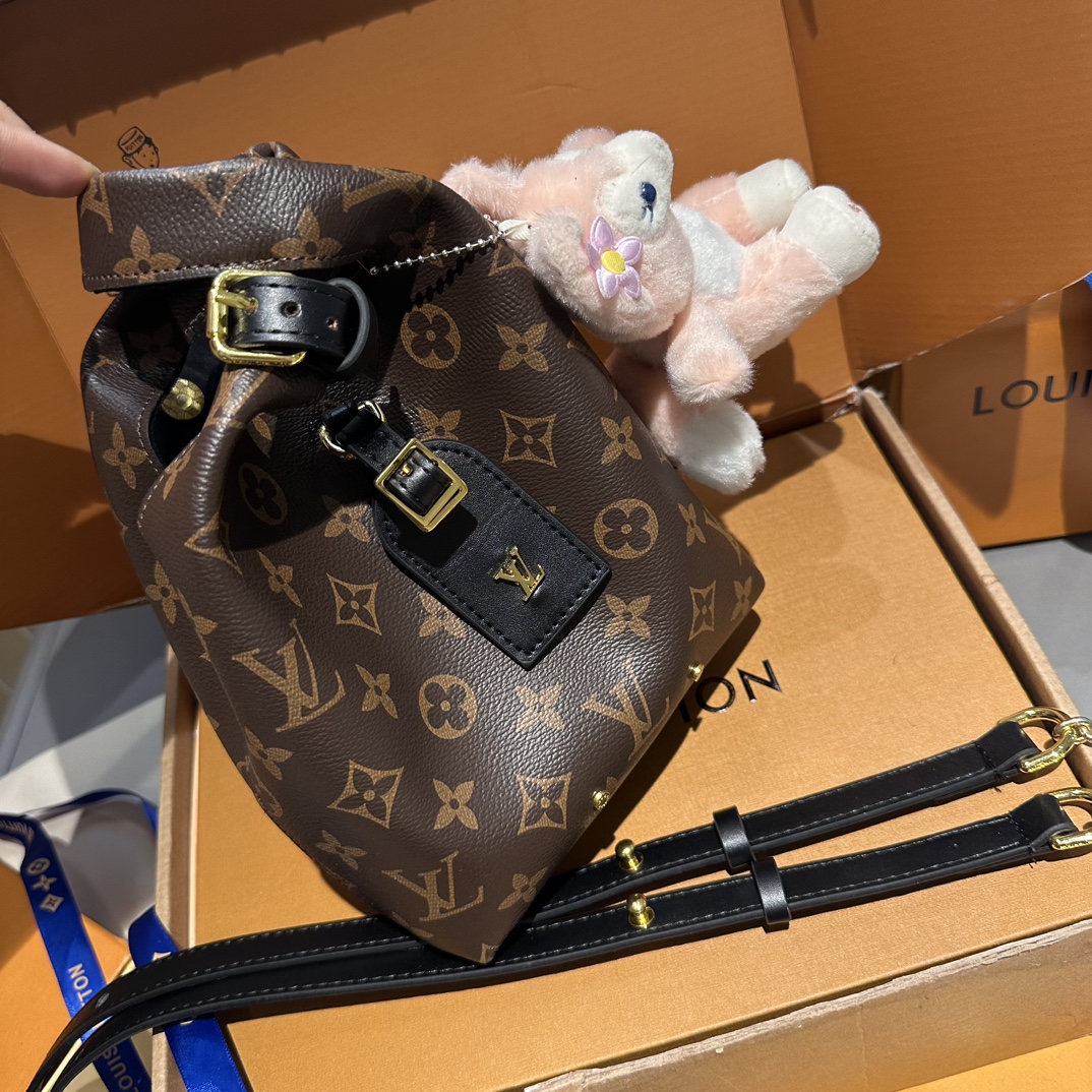 Louis Vuitton Bags Handbags Casual