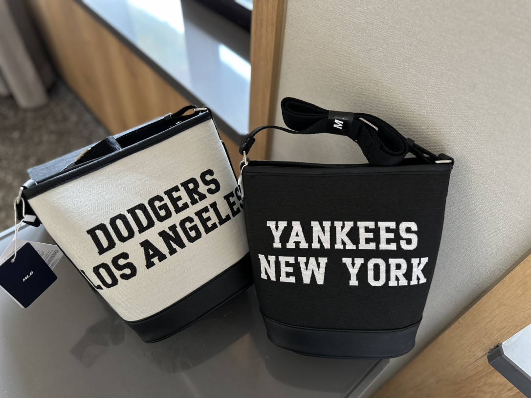 MLB Box Wrapper: Versatile, Lightweight, and Spacious Backpack for Daily Commuting - 图片 8