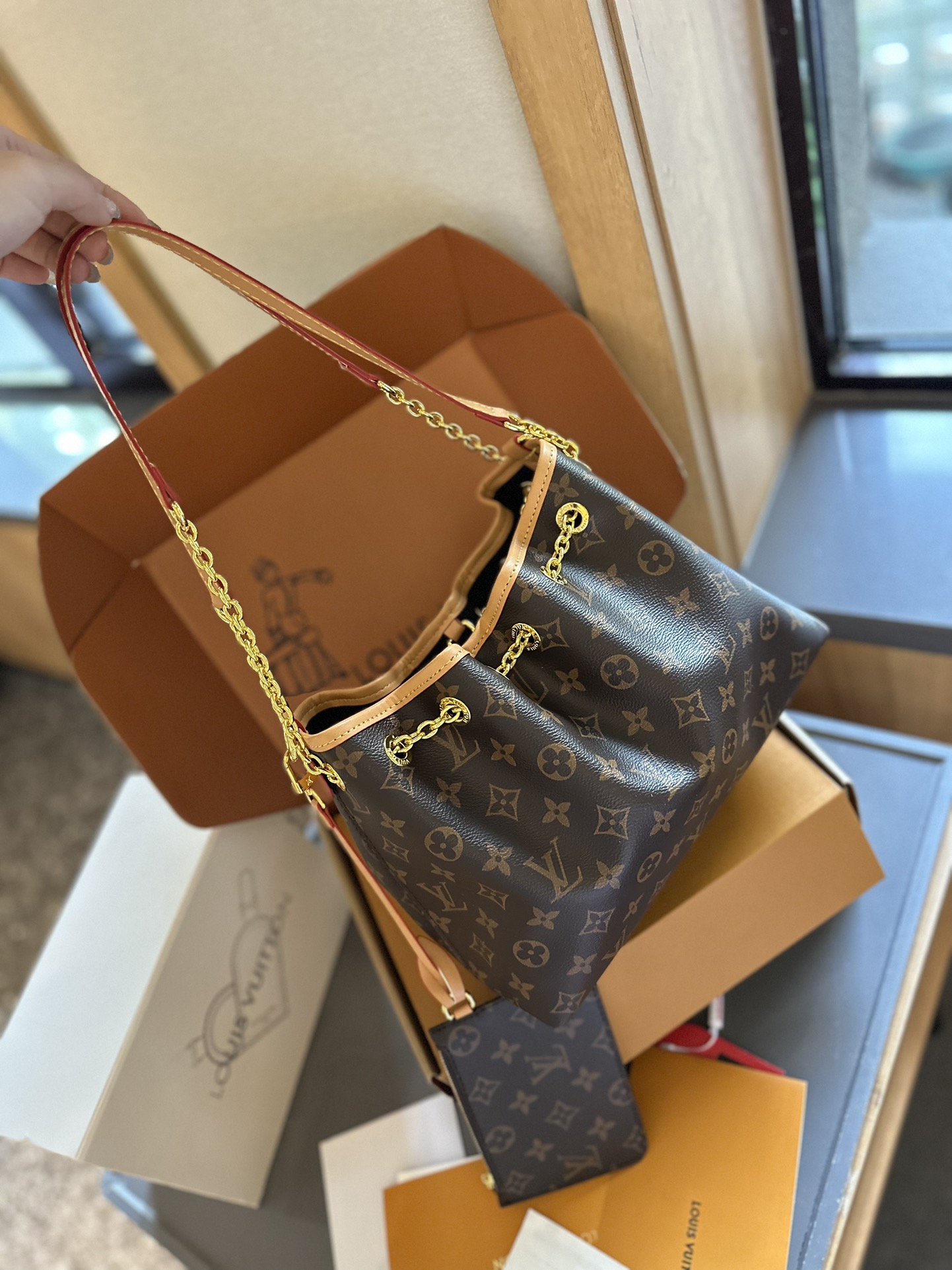 Louis Vuitton Bucket Bags Luxury Shop