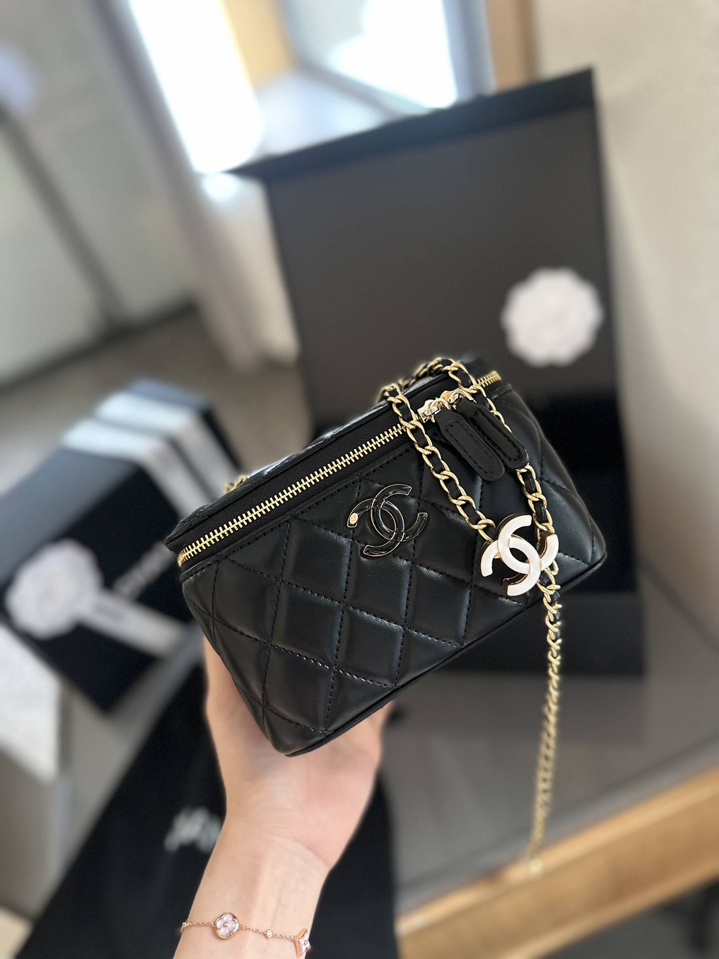 Yupoo Gucci Bags Watches Nike Clothing Jordan Yeezy Balenciaga Shoes
