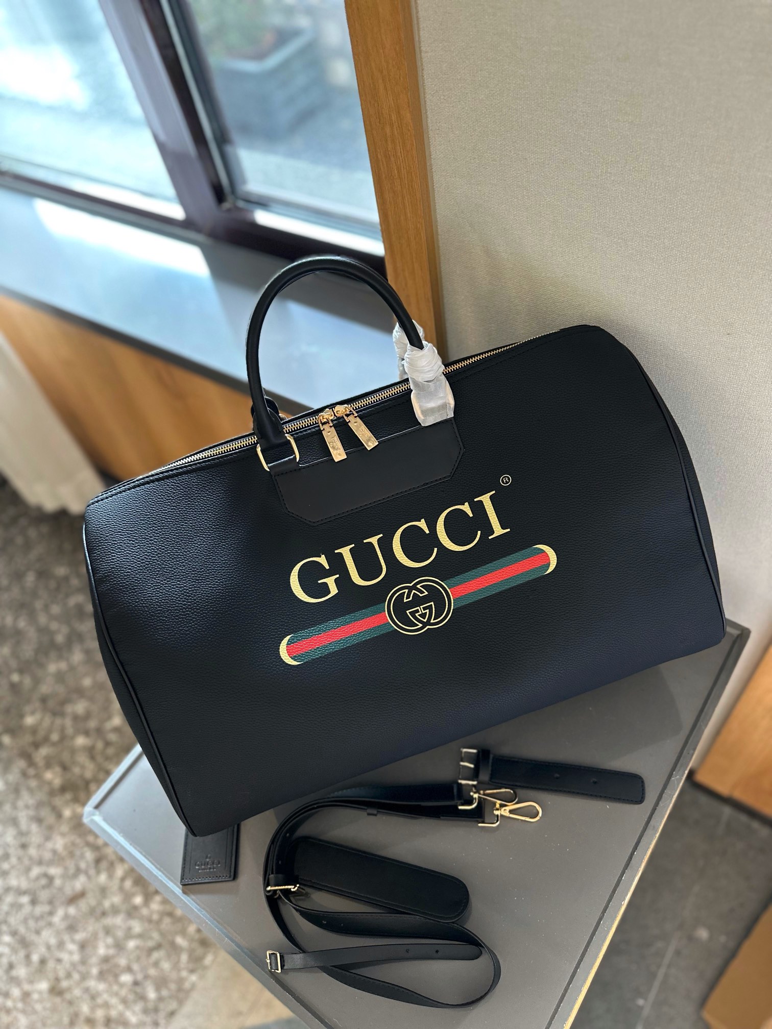 Gucci Duffle Bag Travel Bag, 50cm, Black Leather with Iconic Gucci Logo