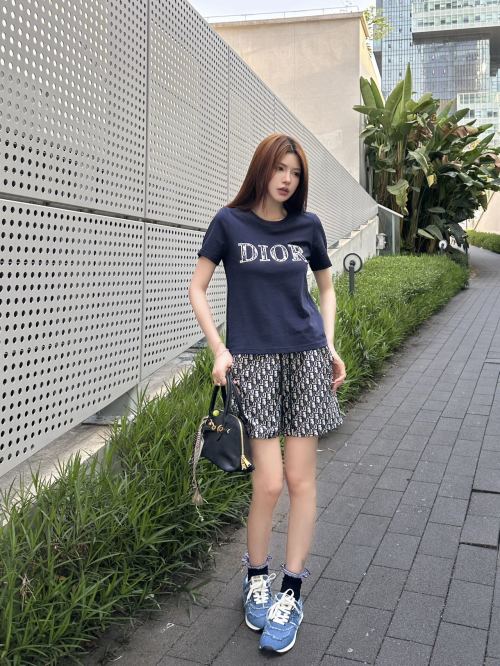 Dior Monogram T-Shirt and Shorts Set - 2025SS Collection 1 Dior Monogram T-Shirt and Shorts Set - 2025SS Collection