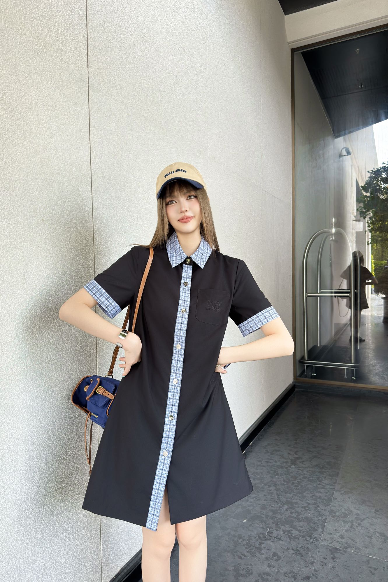 Miu Miu 2025SS Black Shirt Dress - Imported Fabric, Delicate Details 5 i1747058407261 1786 0 4