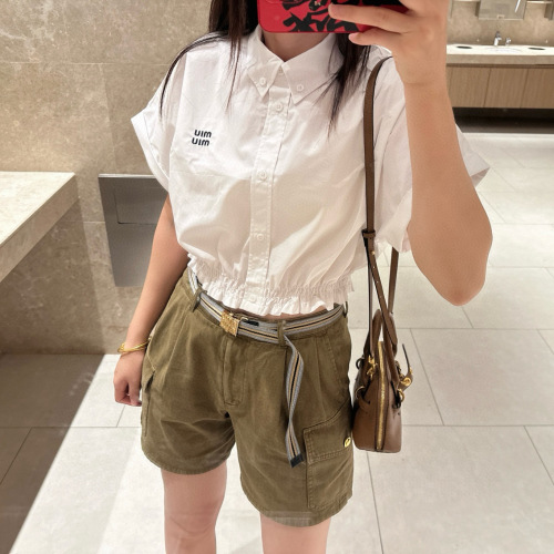 Miu Miu 2025SS Fashion Cropped Shirt: Stylish, Versatile, and Comfortable 1 Miu Miu 2025SS Fashion Cropped Shirt: Stylish, Versatile, and Comfortable