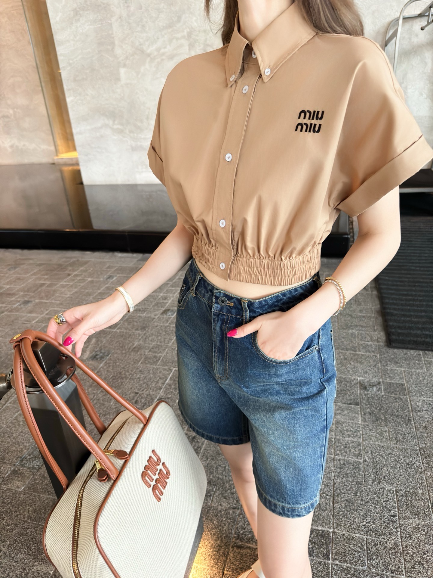 i1747140805025 452 0 7