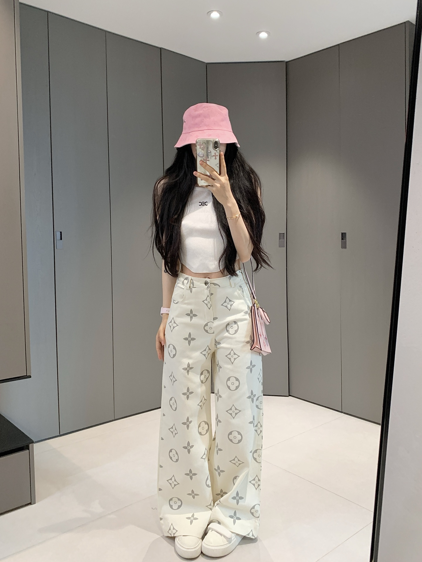 i1748526149401 3293 0 0