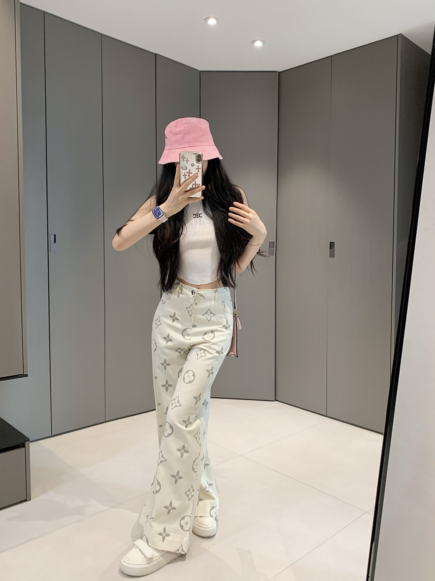 i1748526292740 3517 0 3