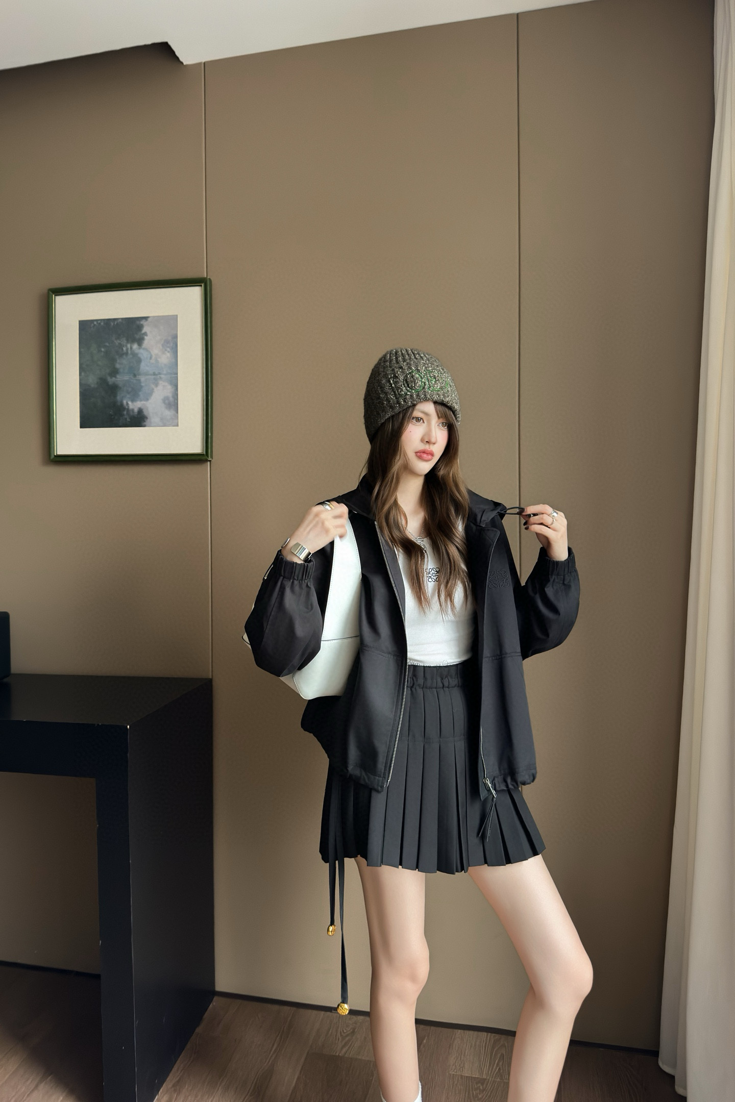 Loewe 2025 Hooded Casual Jacket Imported Fabric, Loose Fit, Stylish and Trendy