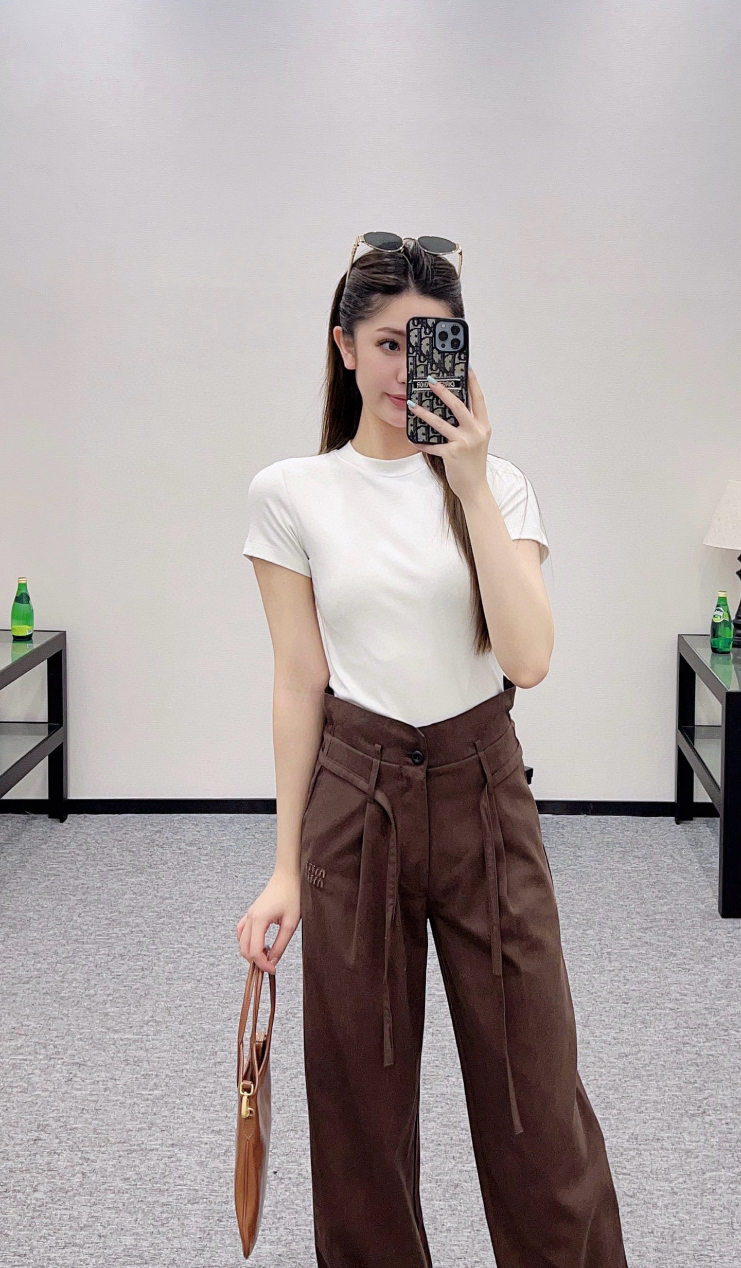 Miu Miu 2025 Women's High-Waisted Wide Leg Casual Pants with Tie Detail 1 i1756219924198 5928 0 0