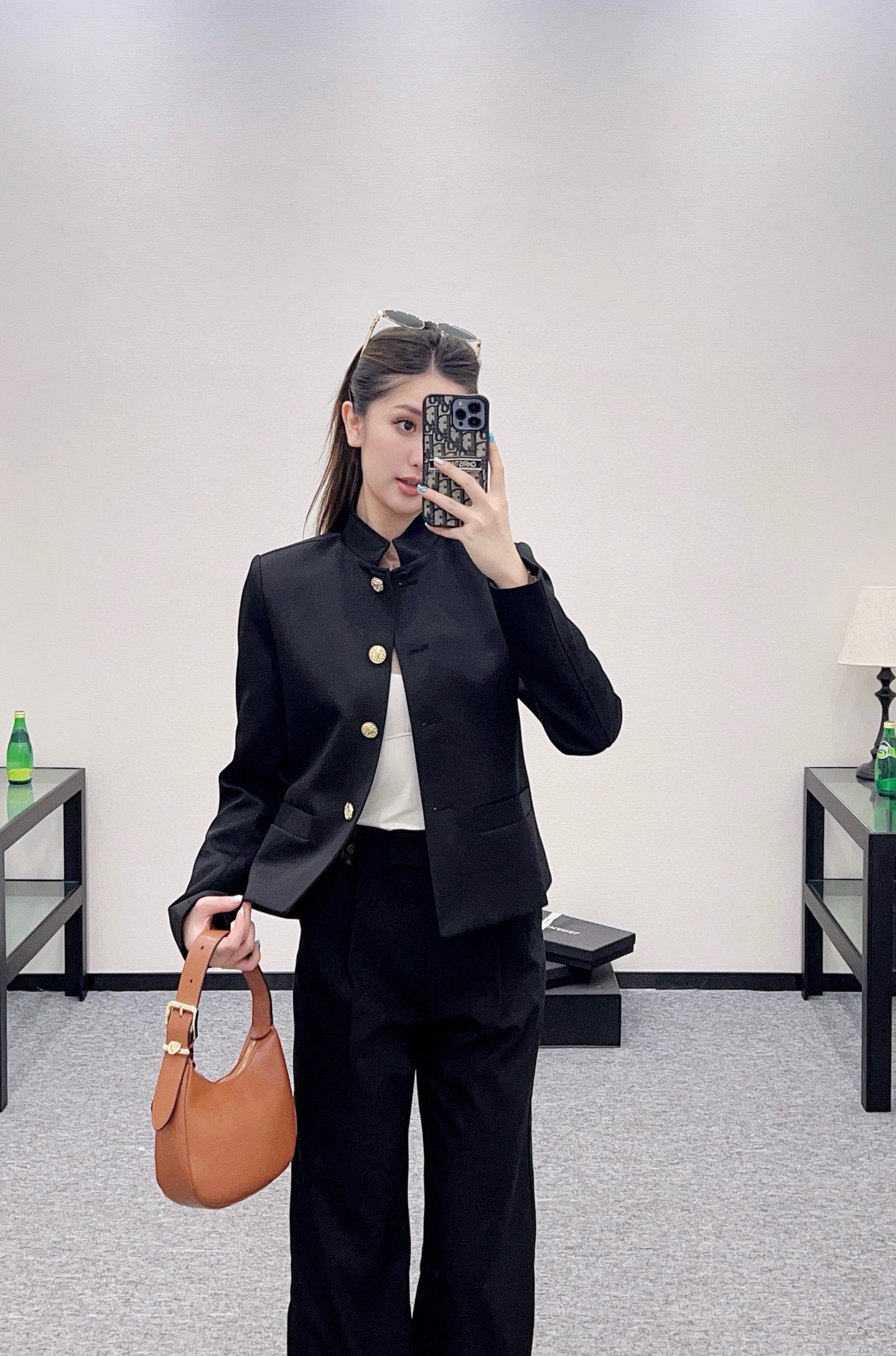 Louis Vuitton Women's Black Wool Suit Set Slim Fit Formal Occasion 5 i1756652533738 2552 0 4
