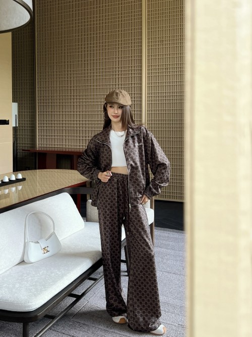 Celine Women's 25SS Monogram Brown Leisure Suit - High Quality Fabric 1 Celine Women's 25SS Monogram Brown Leisure Suit - High Quality Fabric