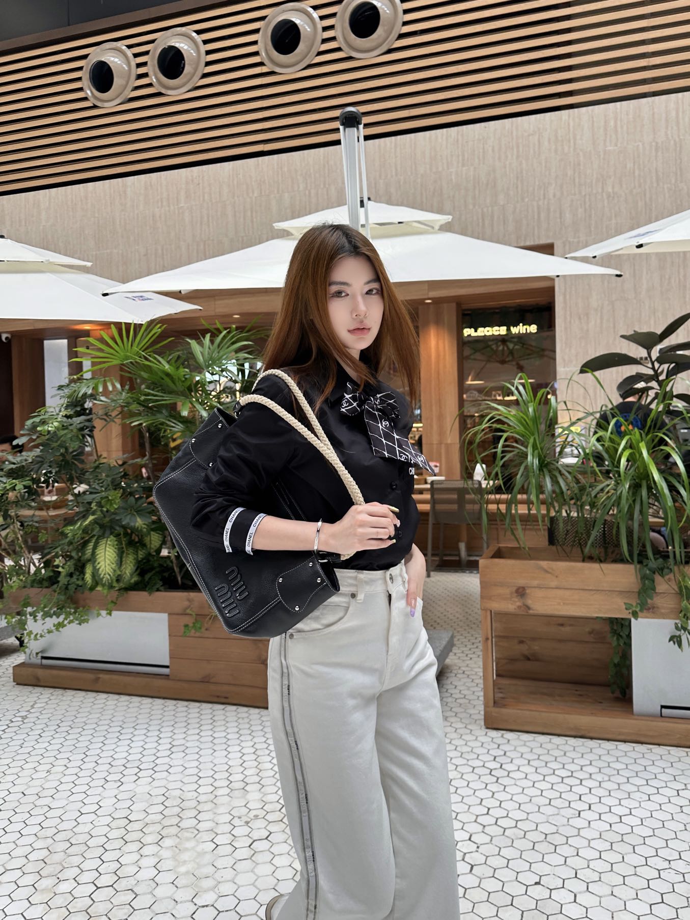 Chanel 2025FW Trendy Blouse Classic Style with Scarf - Must-Have Item 7 i1757516935179 8758 0 6