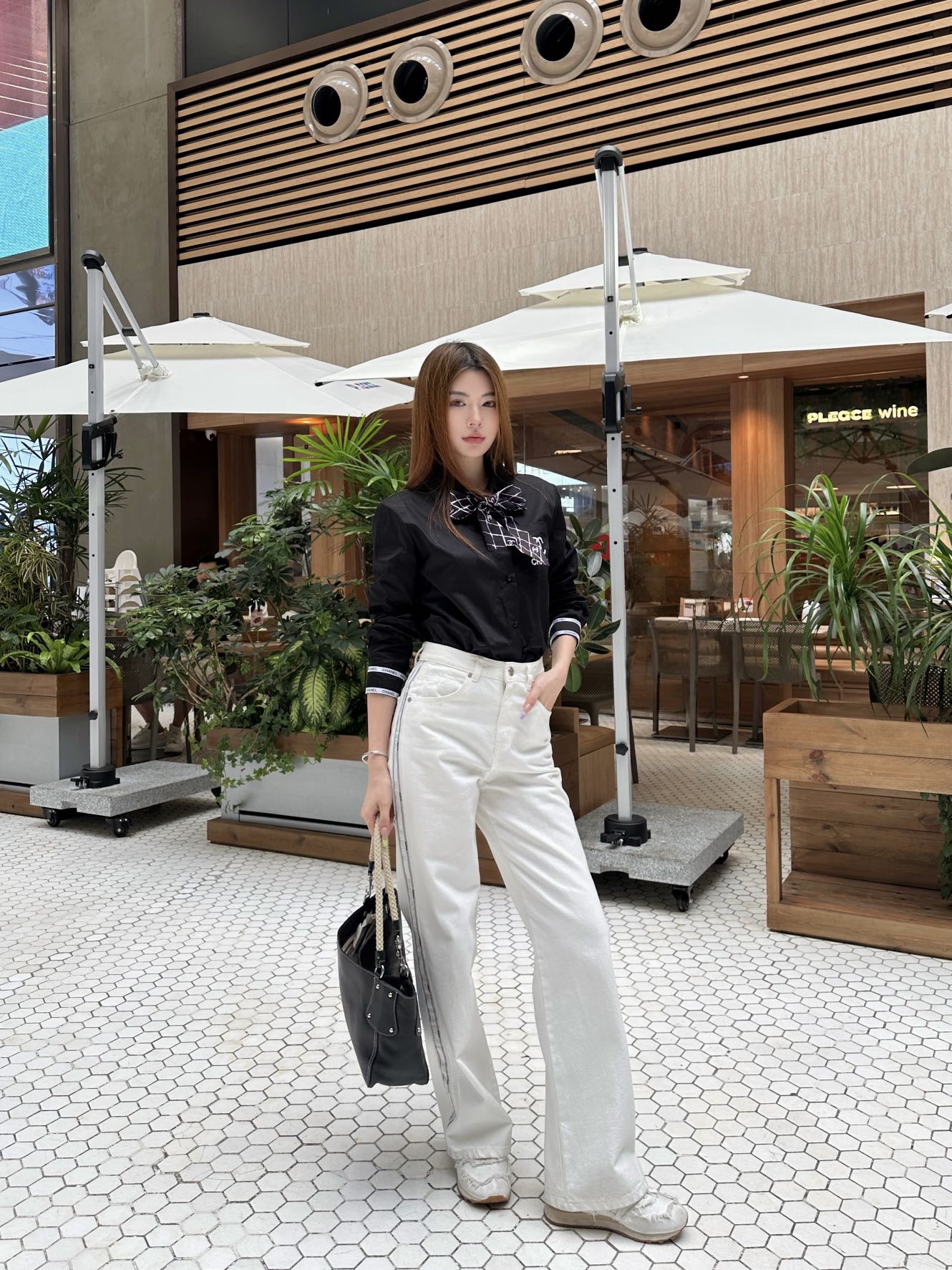 Chanel 2025FW Trendy Blouse Classic Style with Scarf - Must-Have Item 8 i1757516935180 3879 0 7