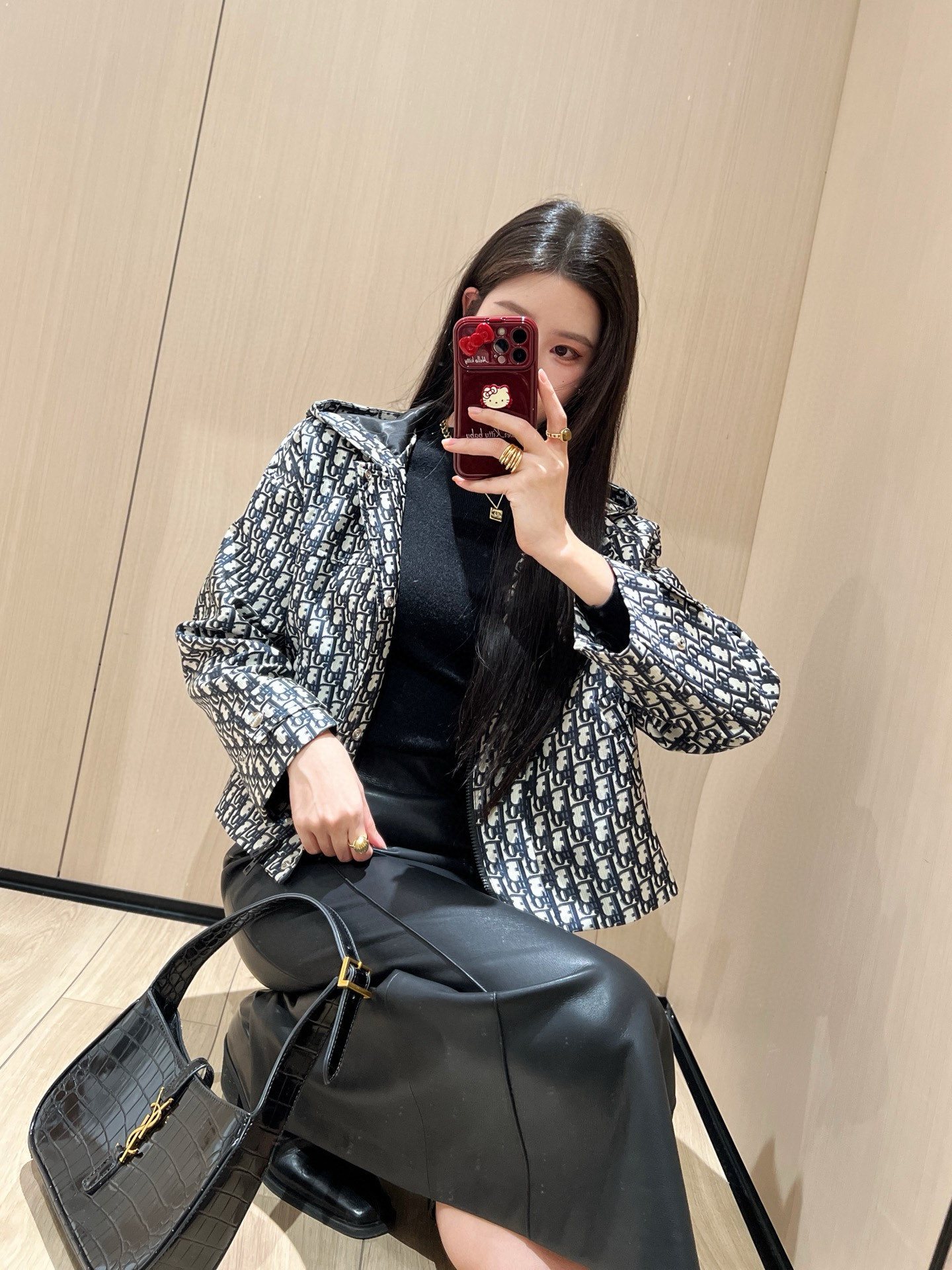 Dior Oblique Pattern Hooded Jacket, Classic and Fashionable Design 8 i1757605957590 1521 0 7