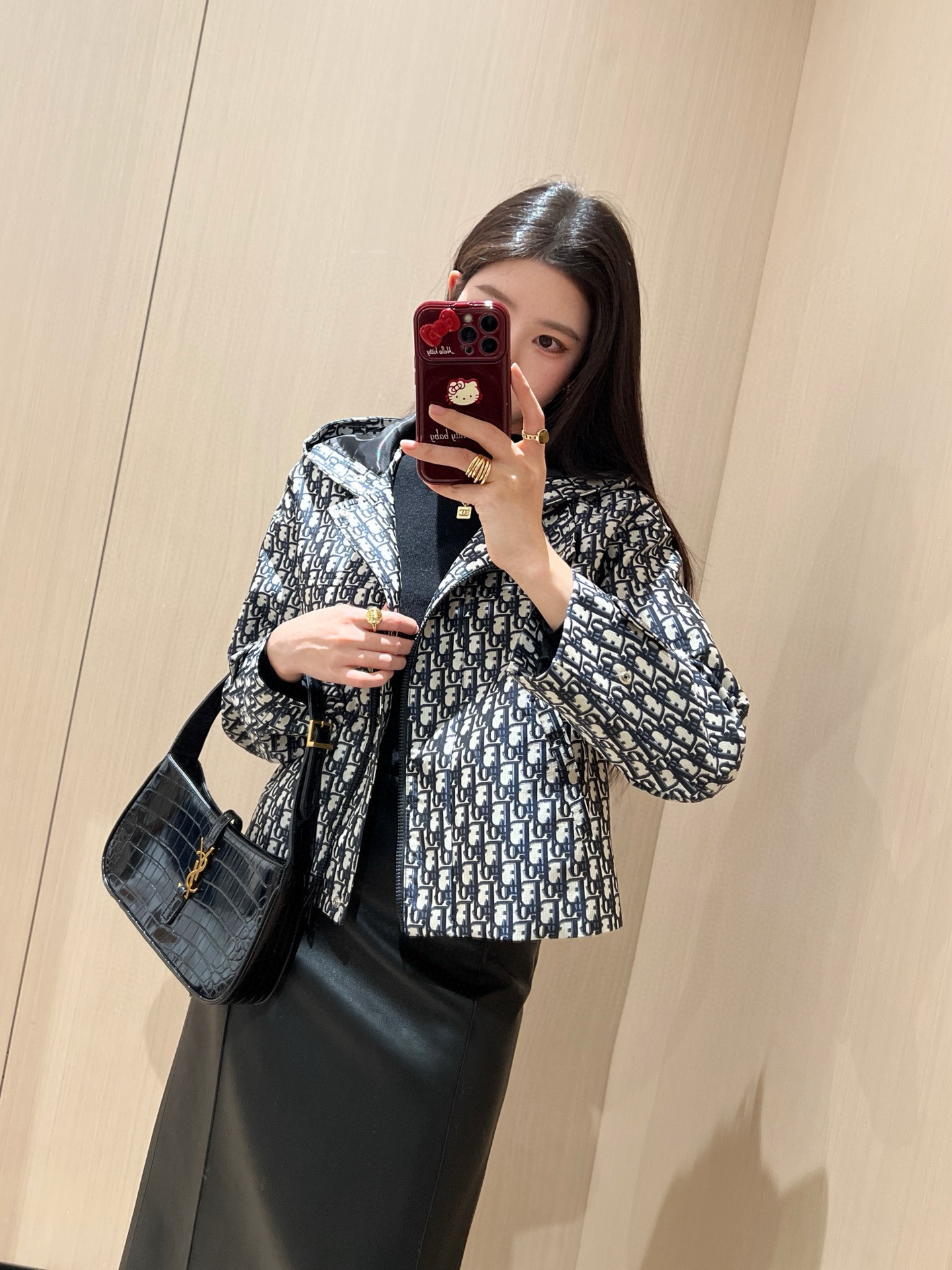 Dior Oblique Pattern Hooded Jacket, Classic and Fashionable Design 2 i1757605957618 1811 0 1