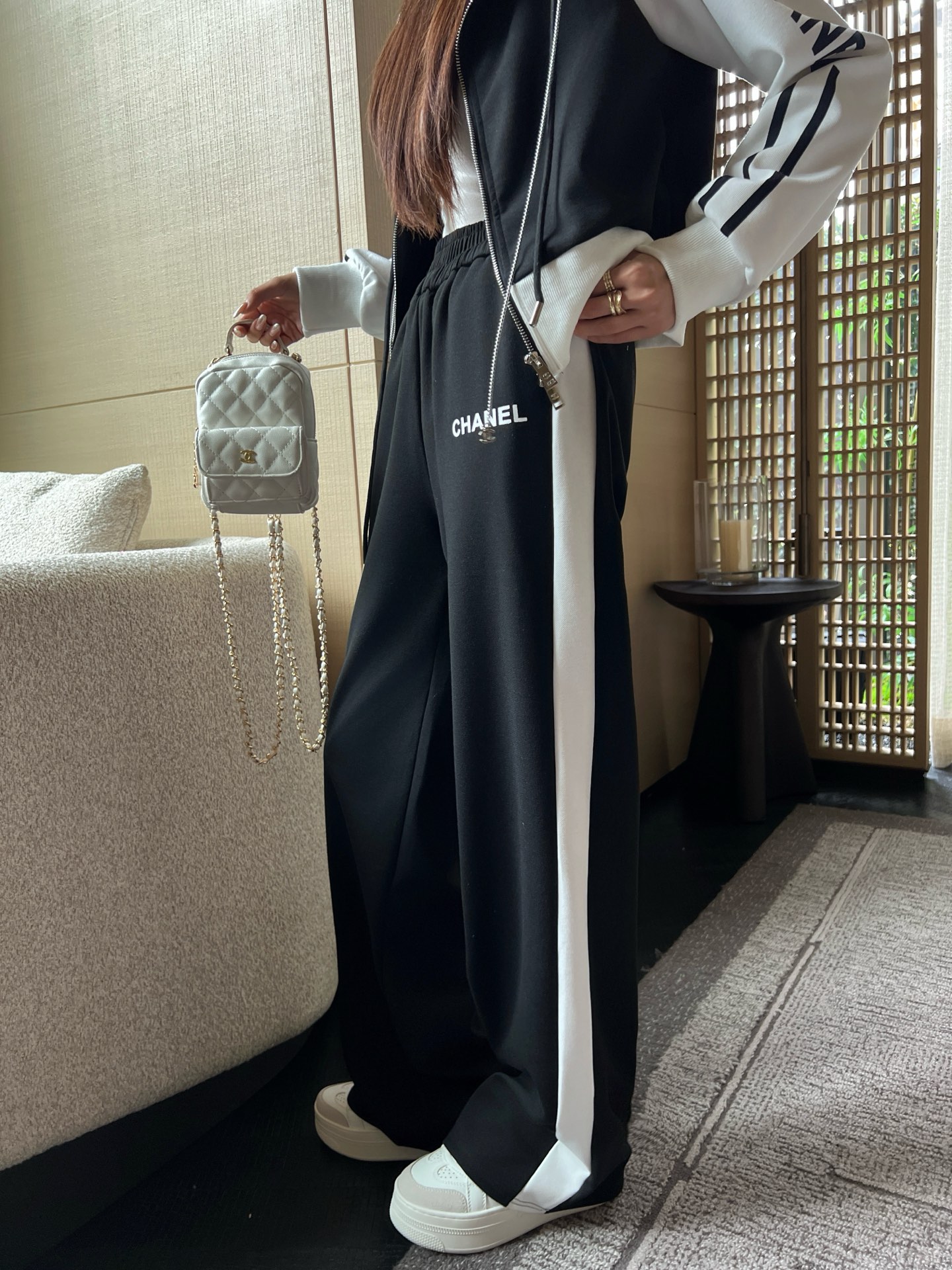 i1758365370545 2092 0 8