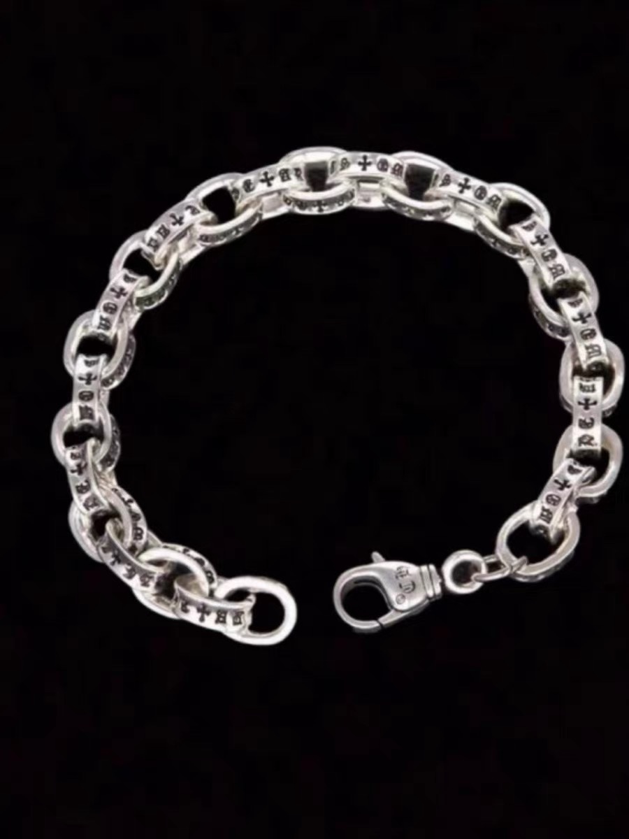 Chrome Hearts 罗马男女情侣s925银十字架梵文手饰尺寸18，20，22