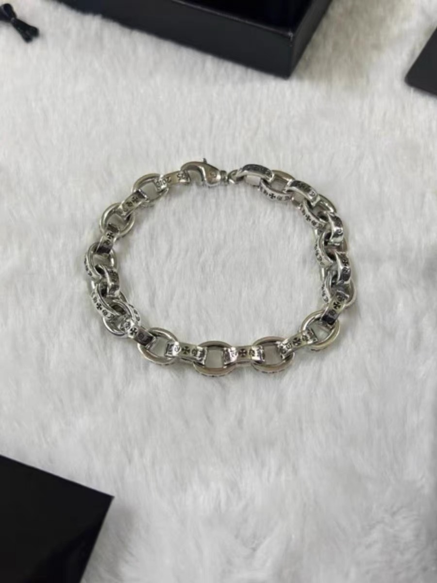 Chrome Hearts 罗马男女情侣s925银十字架梵文手饰尺寸18，20，22