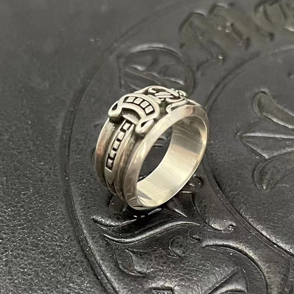 CH潮牌大宝剑リング - 男性女性兼用の復古純銀デザイン