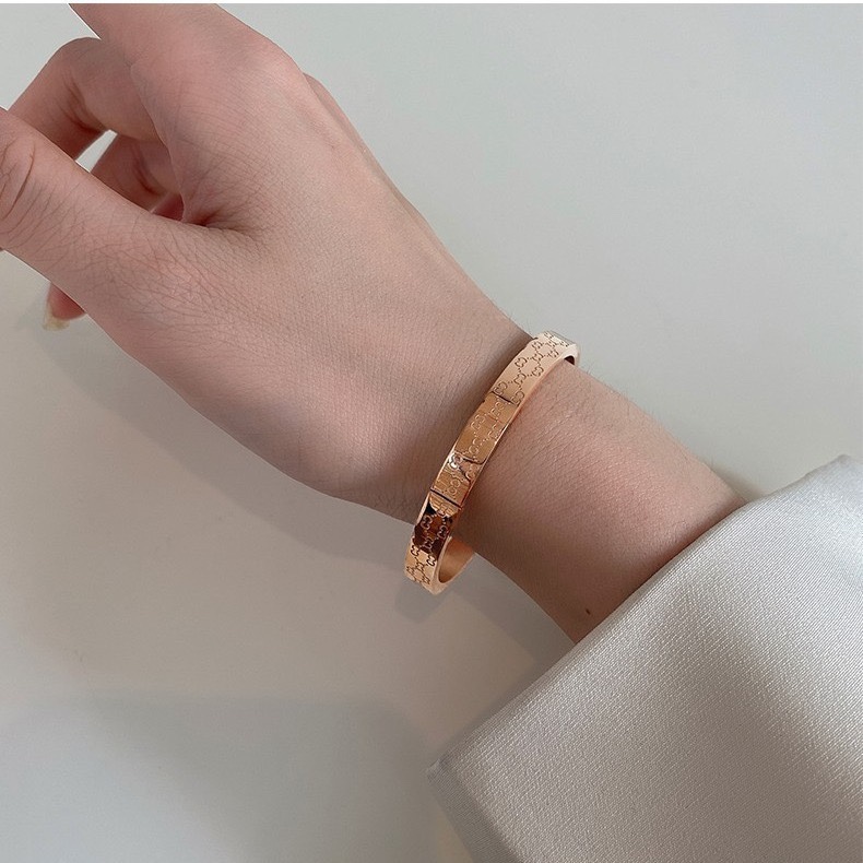Louis Vuitton Haute Couture Haute Couture Fine Jewelry Necklace Bracelet 3