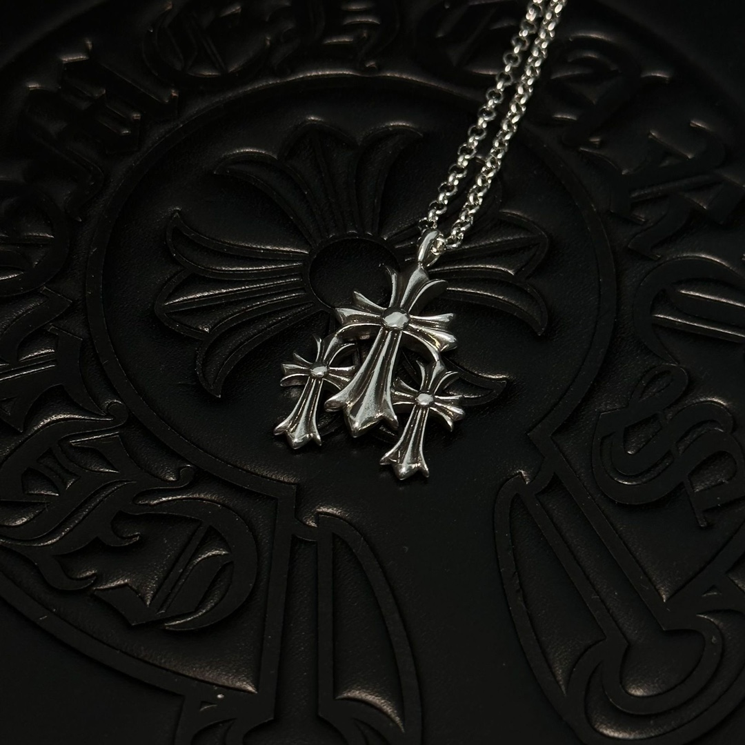 Louis Vuitton Haute Couture Haute Couture Fine Jewelry Necklace Bracelet 2