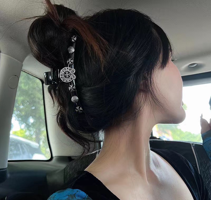 213-Cross-Barlock Shark with a crucifixed Sanskrit retweeted female hair-capture - 图片 3