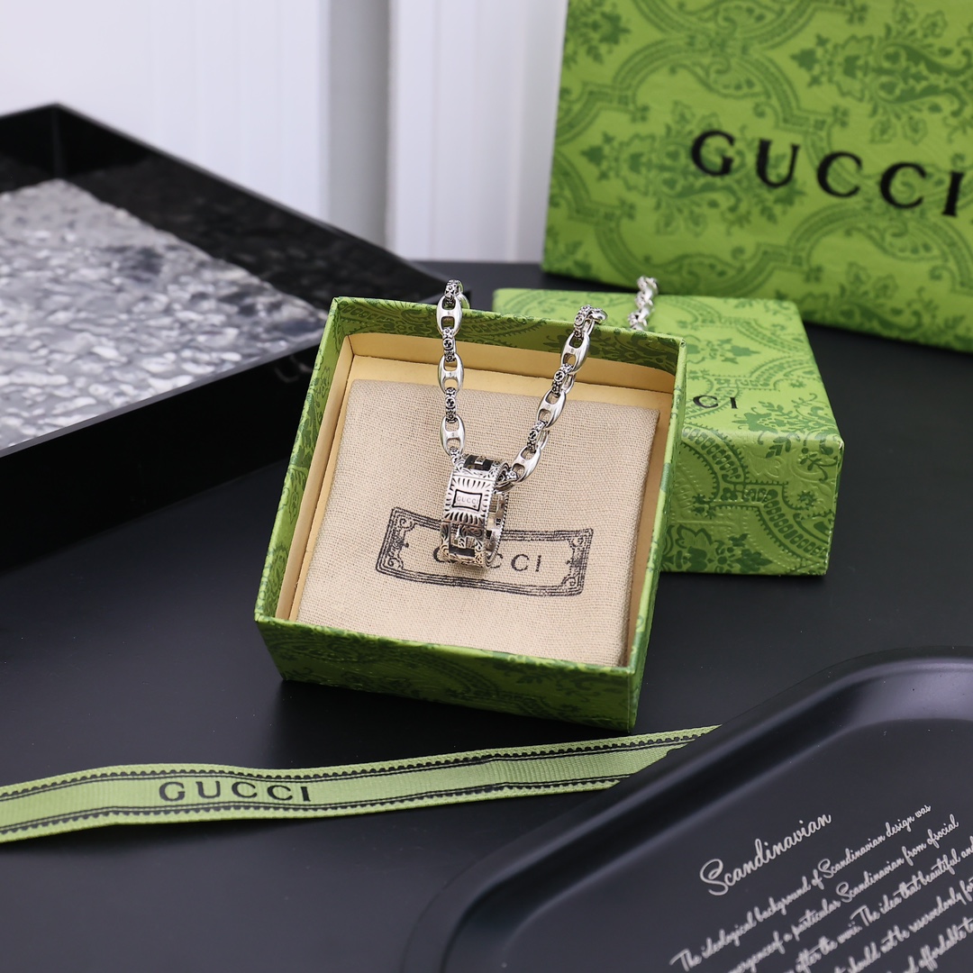 Replicas Buy Special
 Gucci Jewelry Necklaces & Pendants