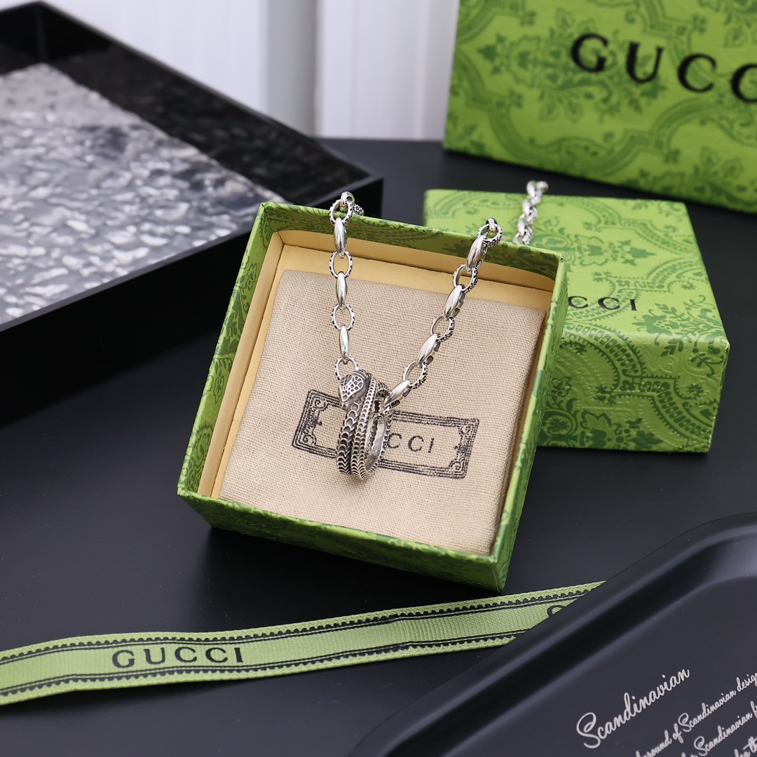 Gucci Jewelry Necklaces & Pendants