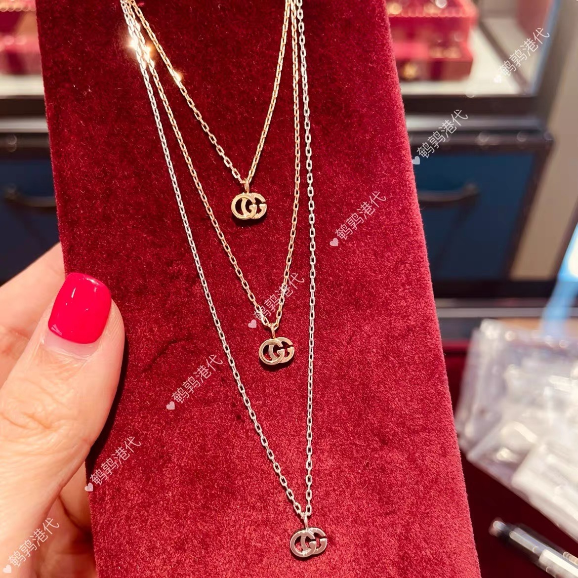 NO:111087,Hong Kong counter genuine GUCCI Gucci 18k gold rose necklace women's pendant double G clavicle thin chain adjustable, jewelry boutique, gucci, gucci, necklace19860909香港专柜正品GUCCI古驰18k金玫瑰项链女吊坠双G锁骨细链可调节,饰品精品,gucci,gucci,necklace,Jewelry