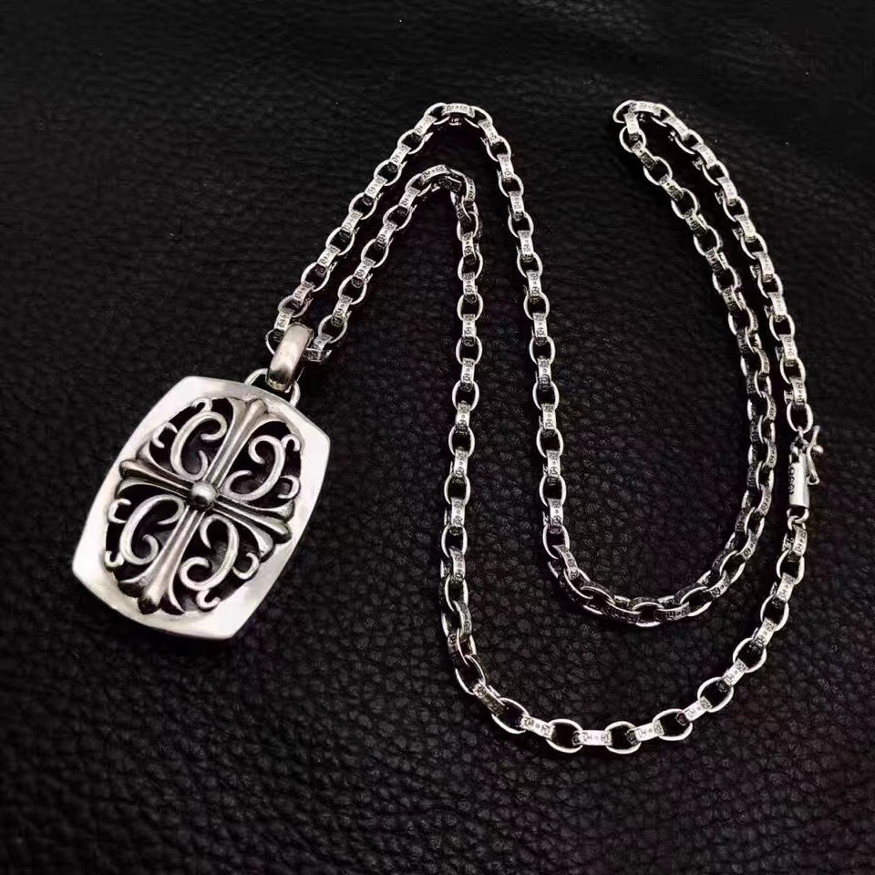 NO:105513,Ch Croat Large Flame Cross Necklace Men's Personality Horseshoe Letter Simple Chain Men and Women Couple Style, Elegant Jewelry, Chrome Hearts, Necklace19860909Ch克罗伈大号火焰十字架项链男士个性马蹄字母简约链男女情侣款,饰品精品,chrome hearts,necklace,Jewelry