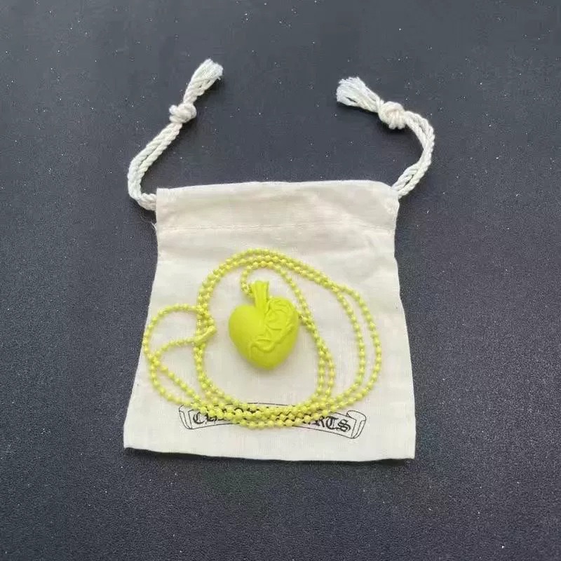 NO:108352,Croat Love Resin Necklace Cross Colorful Colorful Men and Women Green Mountain Limited Trendy Hip Hop Personalized Pendant, Jewelry Boutique, Chrome Hearts, Necklace19860909克罗伈爱心树脂项链十字架彩色炫彩男女青山限定潮流嘻哈个性吊坠,饰品精品,chrome hearts,necklace,Jewelry