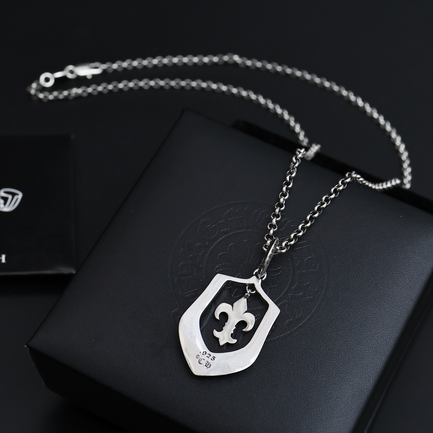 Chrome Hearts 太帅爆了最新款克罗心