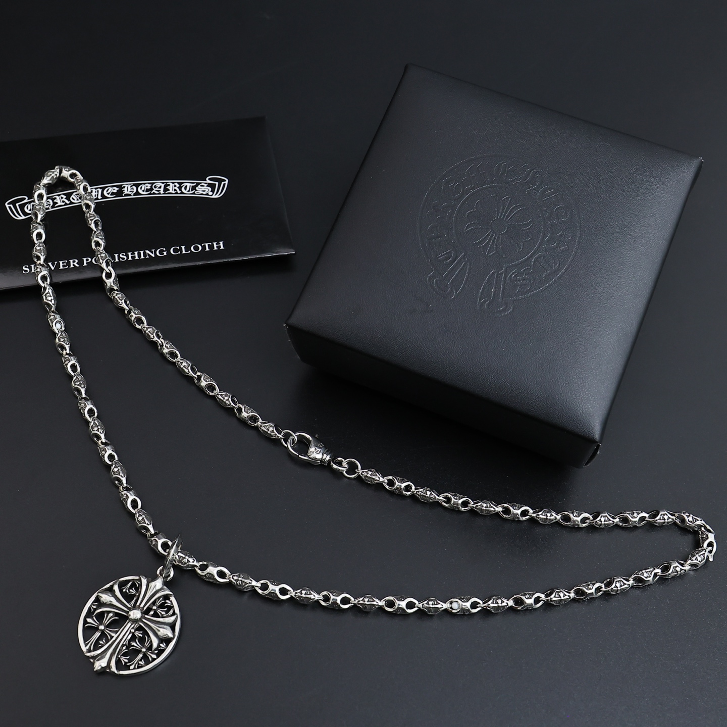 Chrome Hearts 太帅爆了最新款克罗心