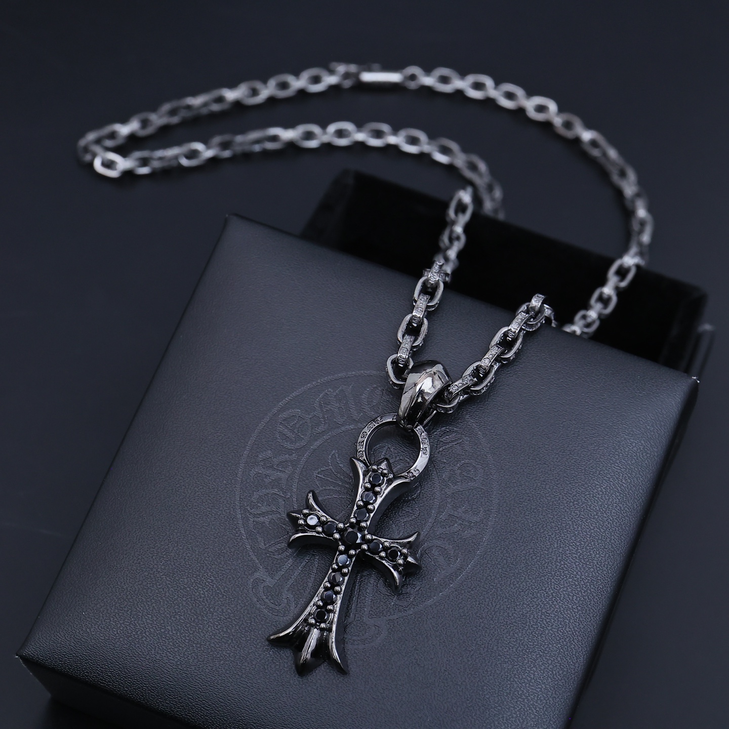 Chrome Hearts 太帅爆了最新款克罗心