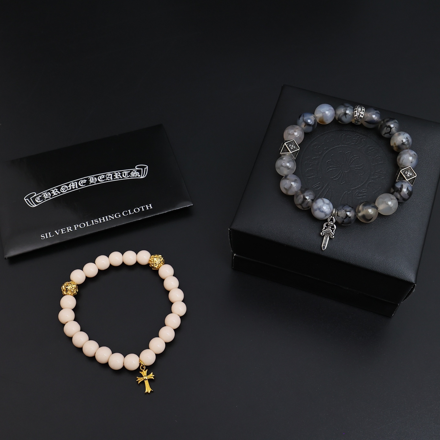 NO:380591,Too handsome and exciting the latest model Croxin, no explosion, factory direct sales, original one-to-one reproduction, Croxin retro bracelet, jewelry boutique, chrome hearts19860909太帅爆了最新款克罗心 不爆不发 厂家直销 原版一比一复刻 克罗心复古手串,饰品精品,chrome hearts,Jewelry