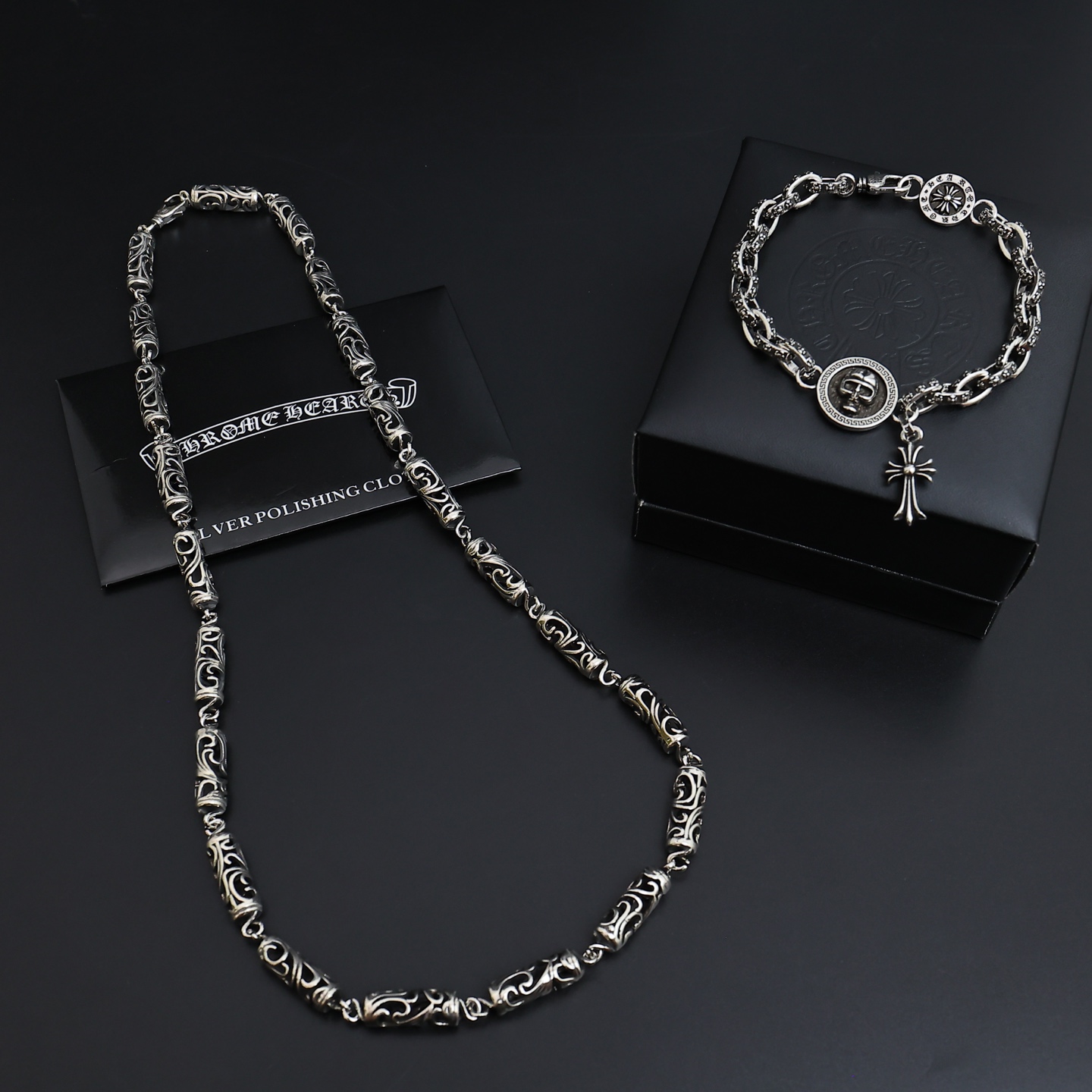 NO:381581,Necklace bracelet is so handsome and the latest model Croxin, no explosion, factory direct sales, original one-to-one reproduction Croxin necklace, jewelry boutique, chrome hearts, necklace, bracelet19860909项链手链 太帅爆了最新款克罗心 不爆不发 厂家直销 原版一比一复刻 克罗心项链,饰品精品,chrome hearts,necklace,bracelet,Jewelry