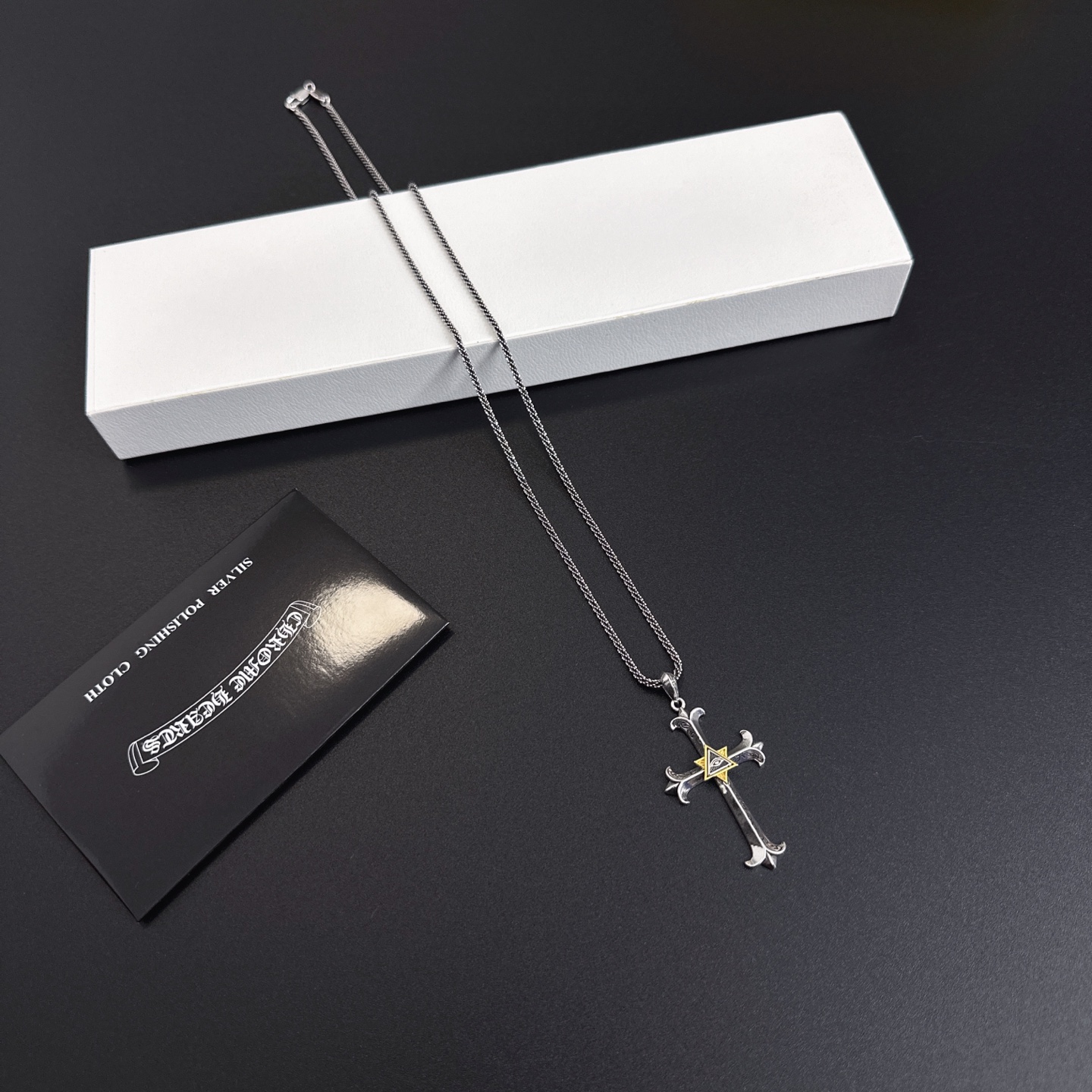 NO:555580,So handsome, the latest Chrome Hearts. No explosions, no hair. Factory direct sales. Original one-to-one replica. Chrome Hearts Necklace, fine jewelry, chrome hearts, necklace.19860909太帅爆了最新款克罗心 不爆不发 厂家直销 原版一比一复刻 克罗心项链,饰品精品,chrome hearts,necklace,Jewelry