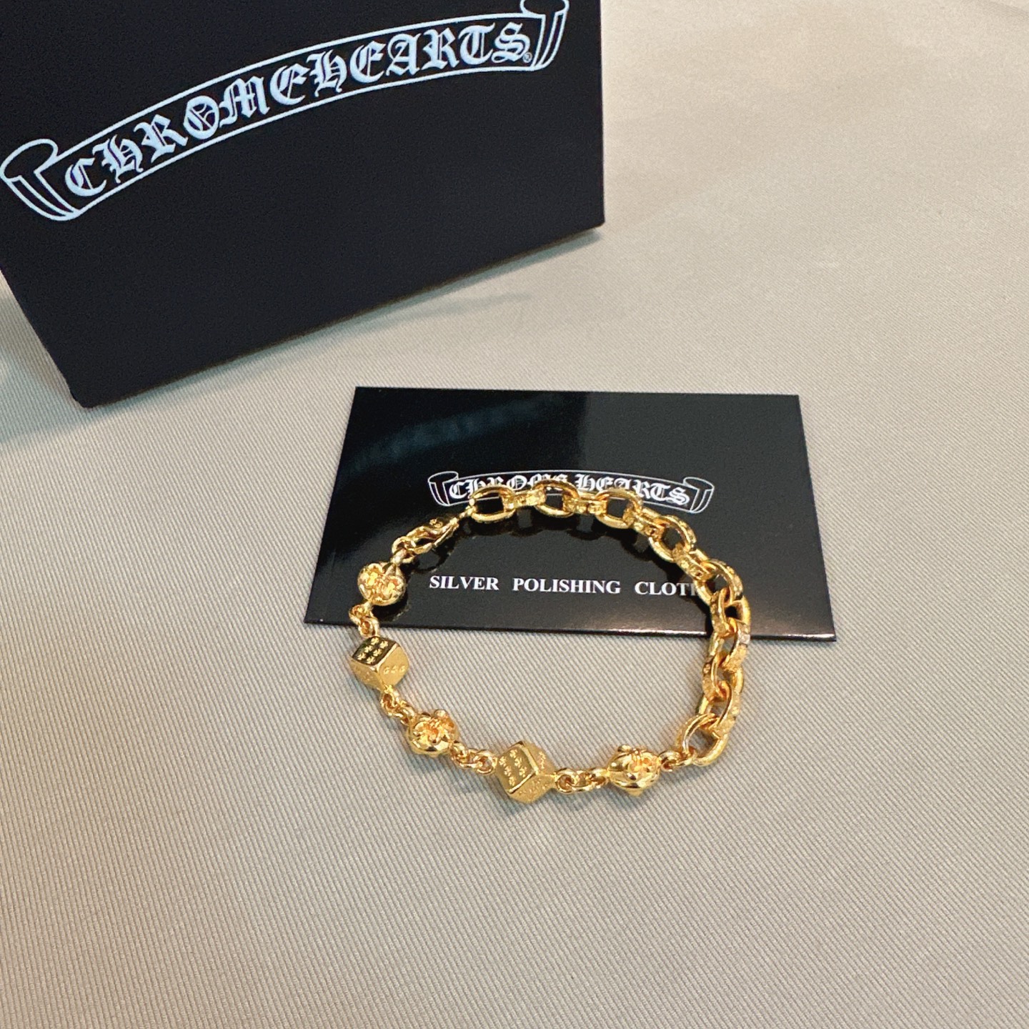 NO:583026,So handsome, the latest Chrome Hearts. No explosions, no hair. Factory direct sales. Original one-to-one replica. Chrome Hearts Bracelet, fine jewelry, chrome hearts, bracelet.19860909太帅爆了最新款克罗心 不爆不发 厂家直销 原版一比一复刻 克罗心手链,饰品精品,chrome hearts,bracelet,Jewelry
